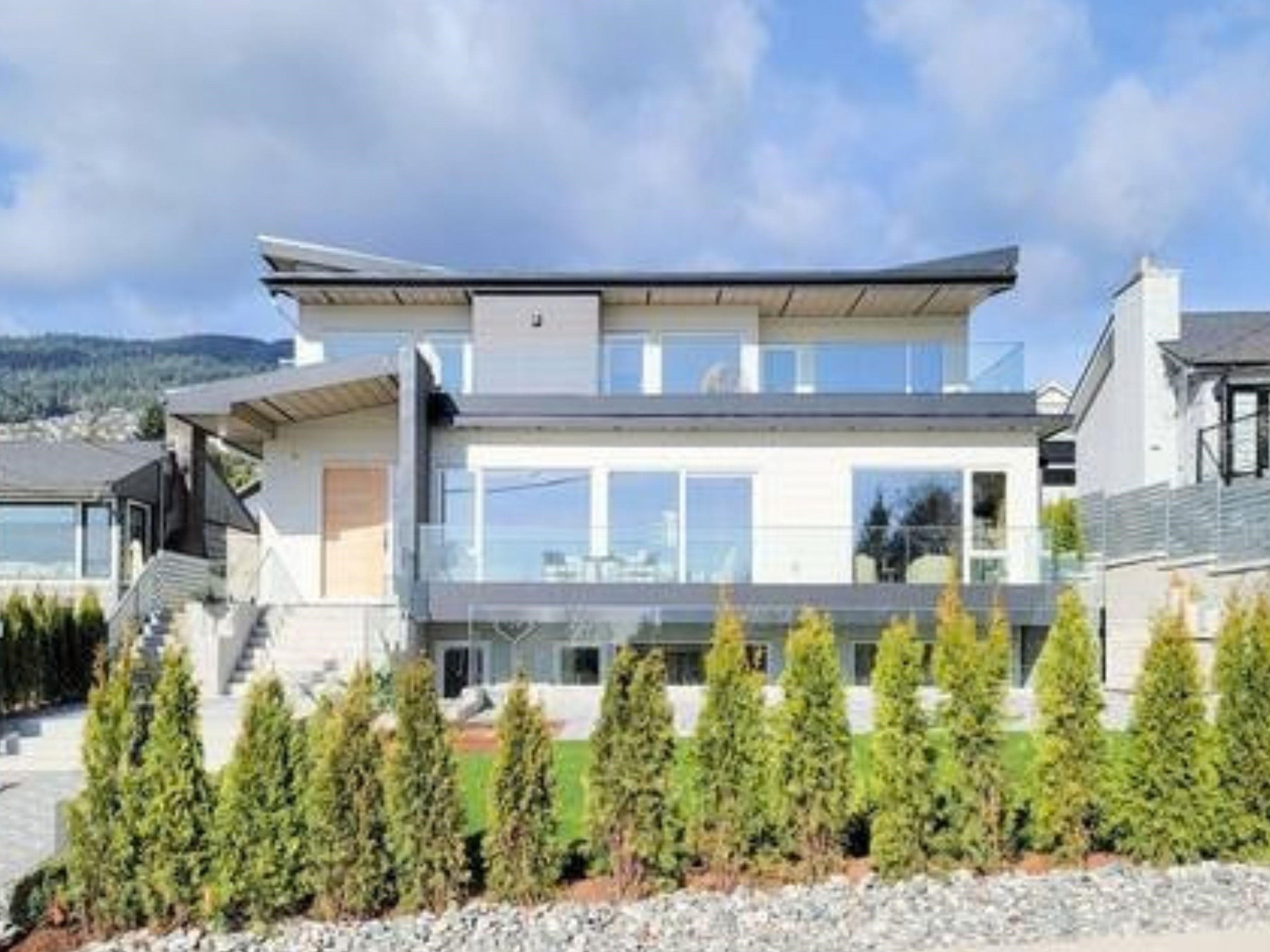 2141 Jefferson Avenue, West Vancouver