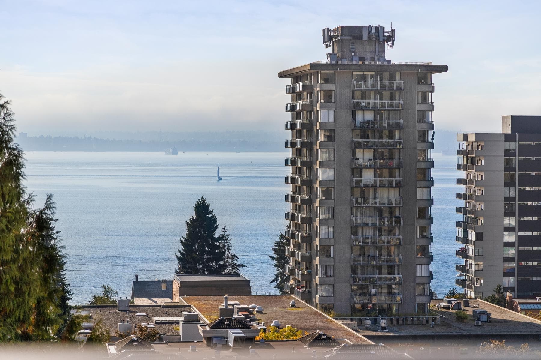 703 - 1737 Duchess Avenue, West Vancouver