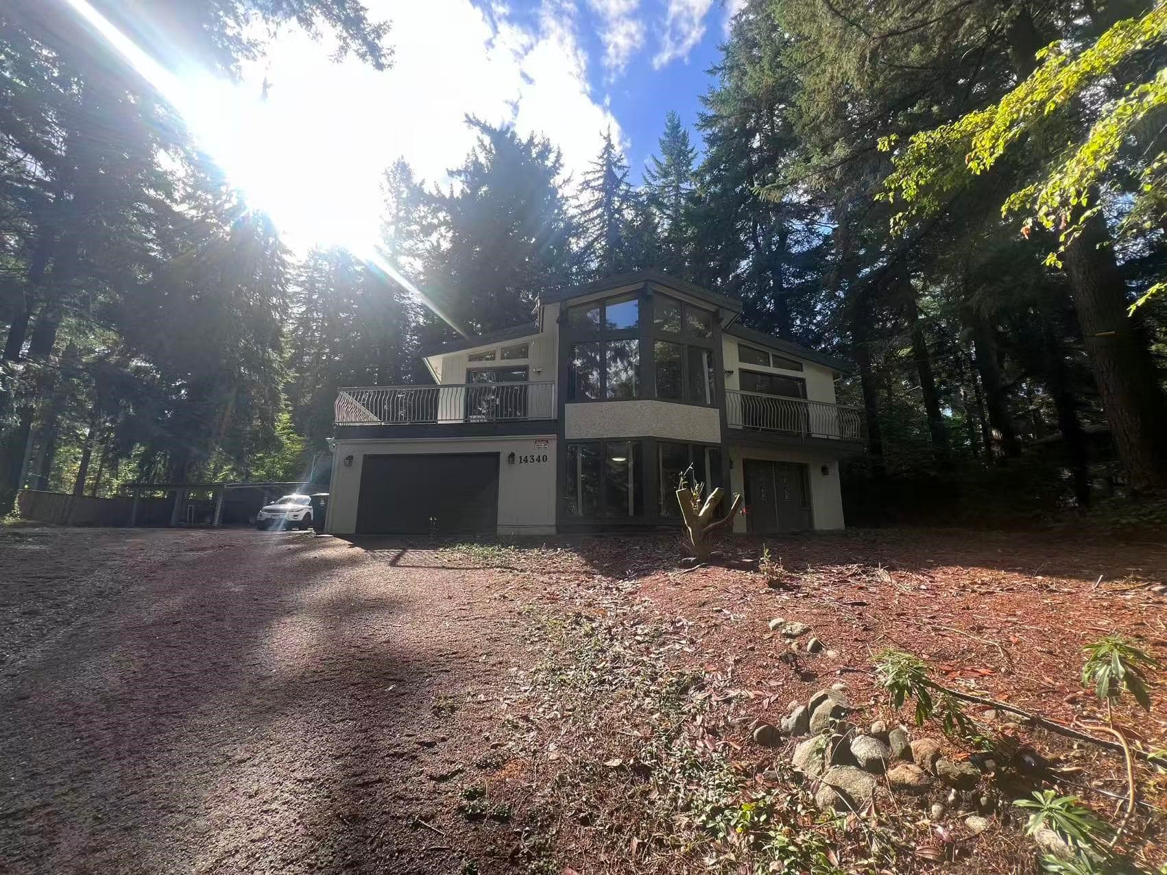 14340 28 Avenue, Surrey
