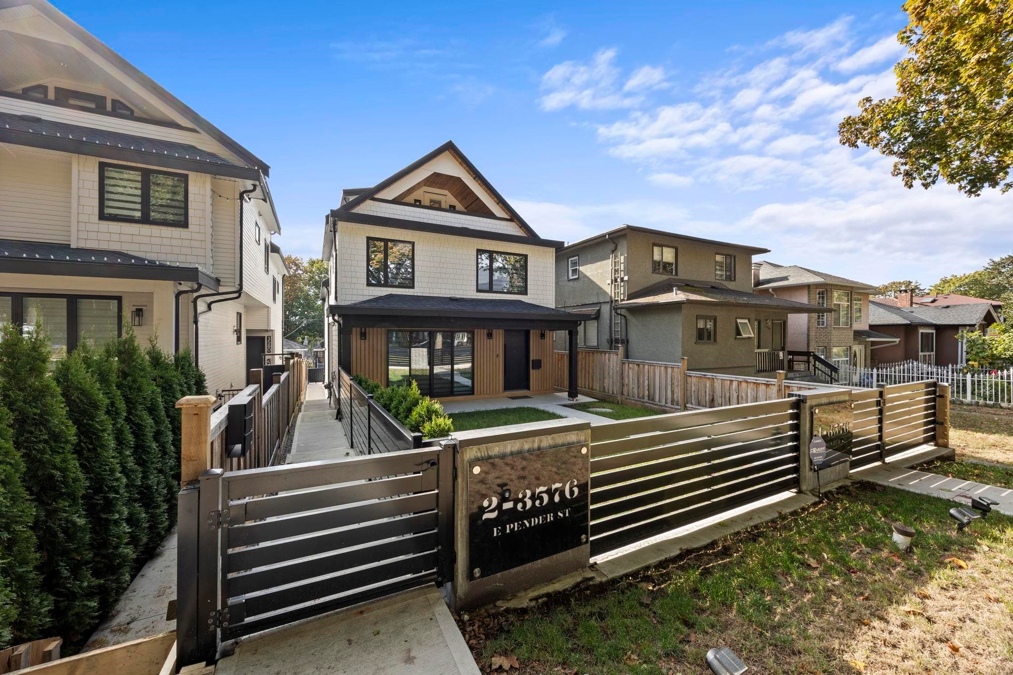 2 - 3576 E Pender Street, Vancouver