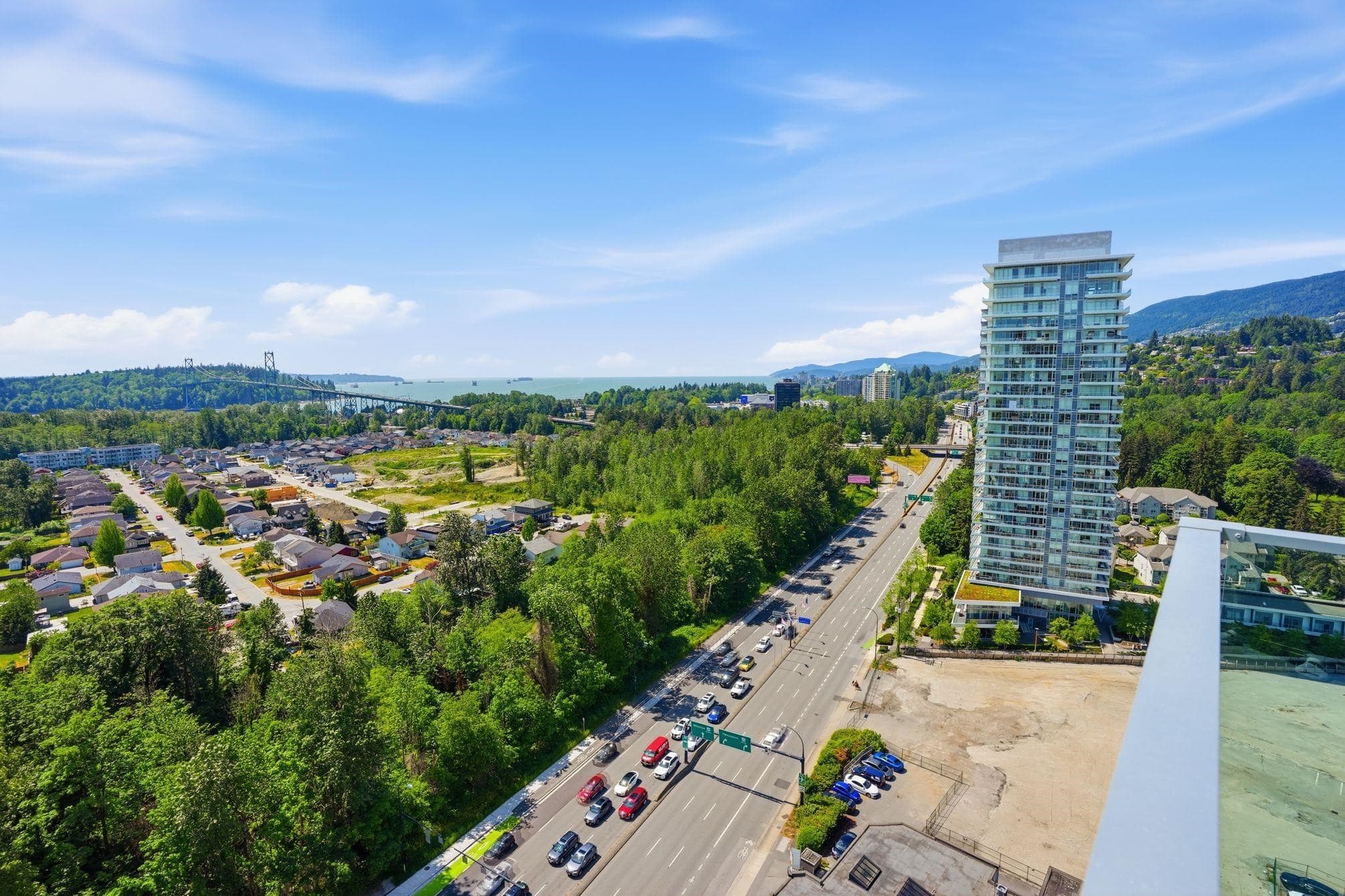 1904 - 1632 Lions Gate Lane, North Vancouver