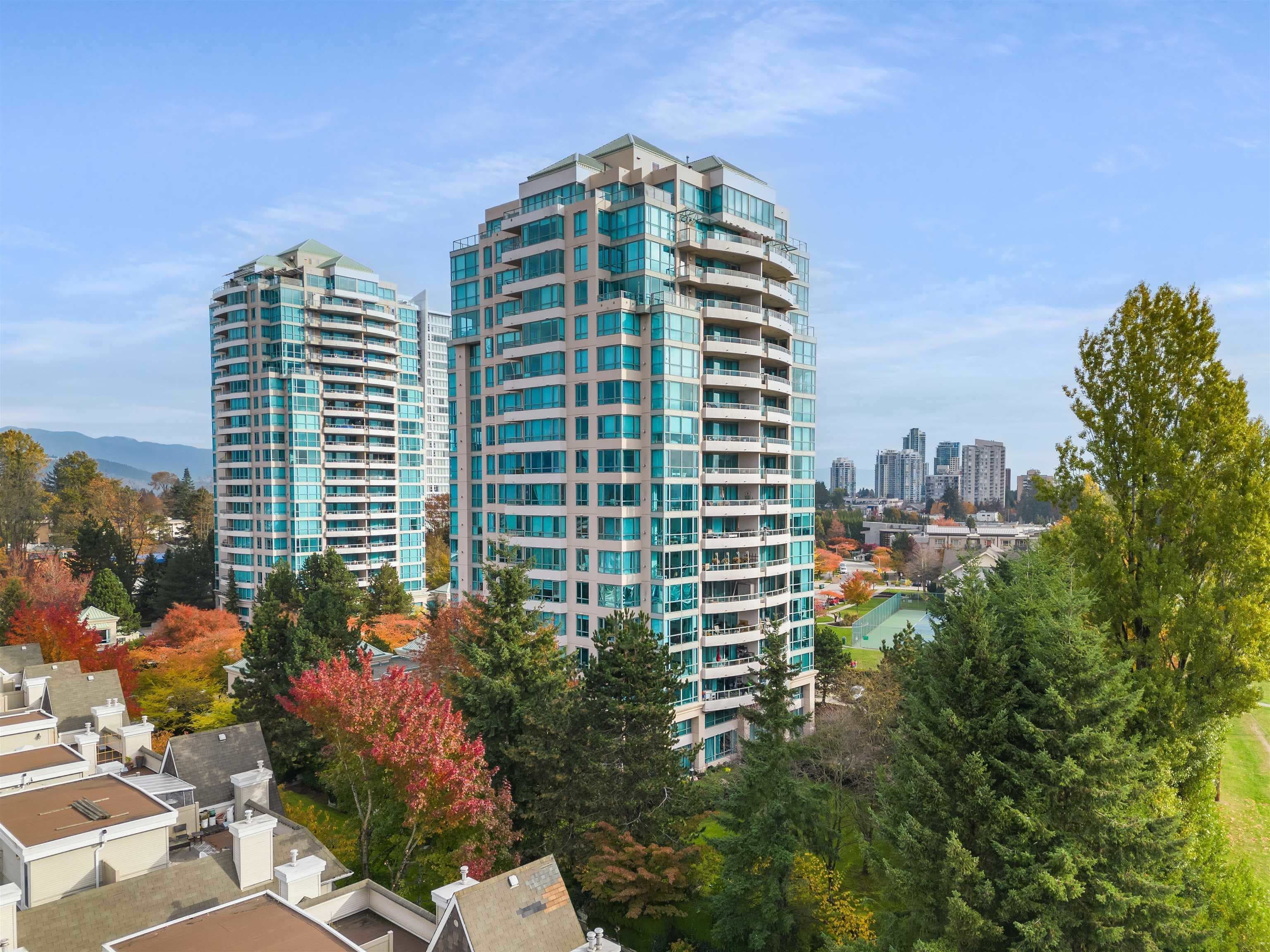 203 - 6622 Southoaks Crescent, Burnaby