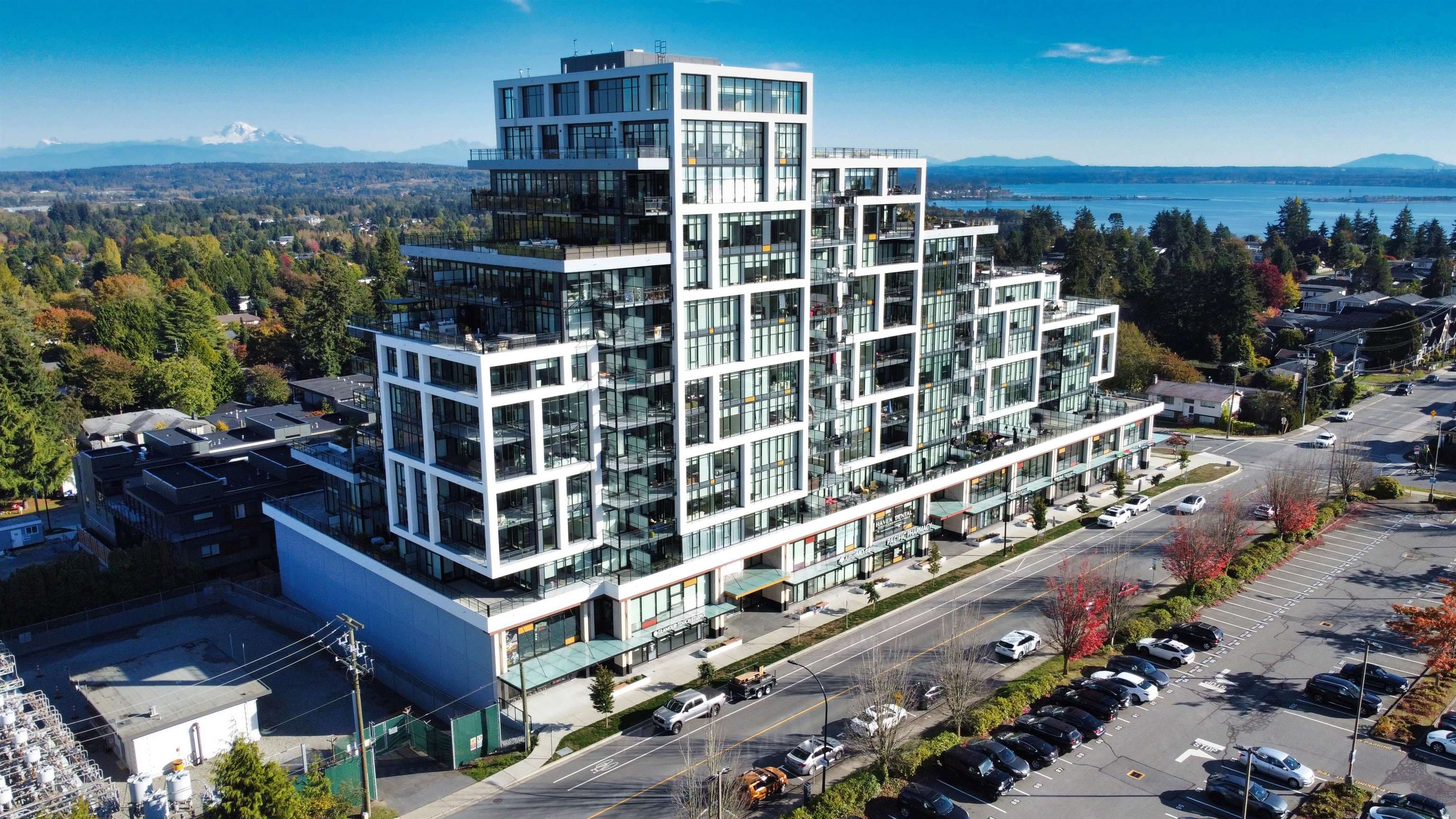 303 - 1526 Finlay Street, White Rock