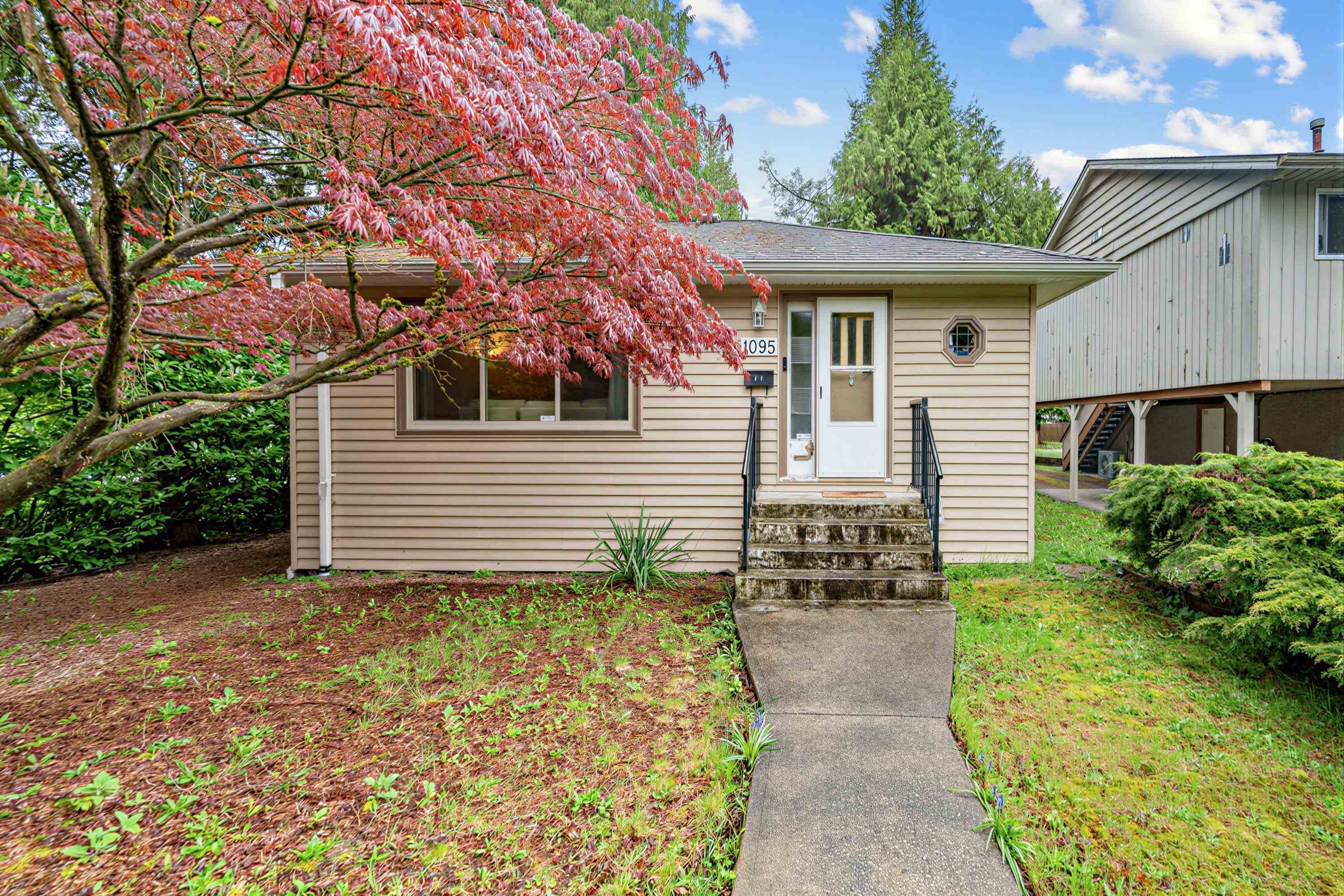 1095 E 29th Street, North Vancouver