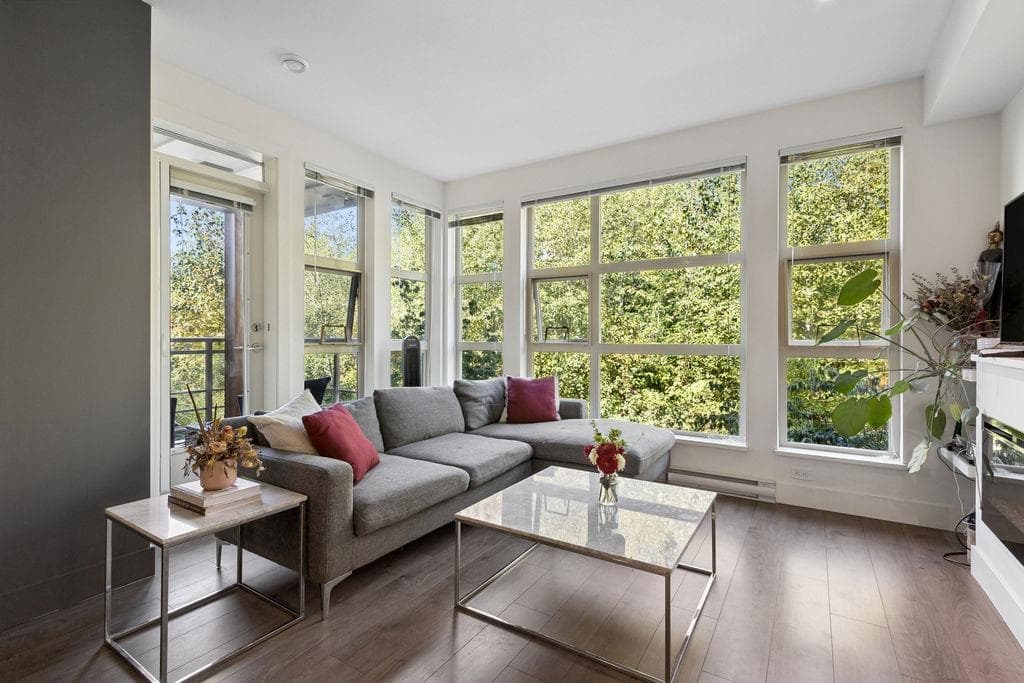 316 - 3602 Aldercrest Drive, North Vancouver