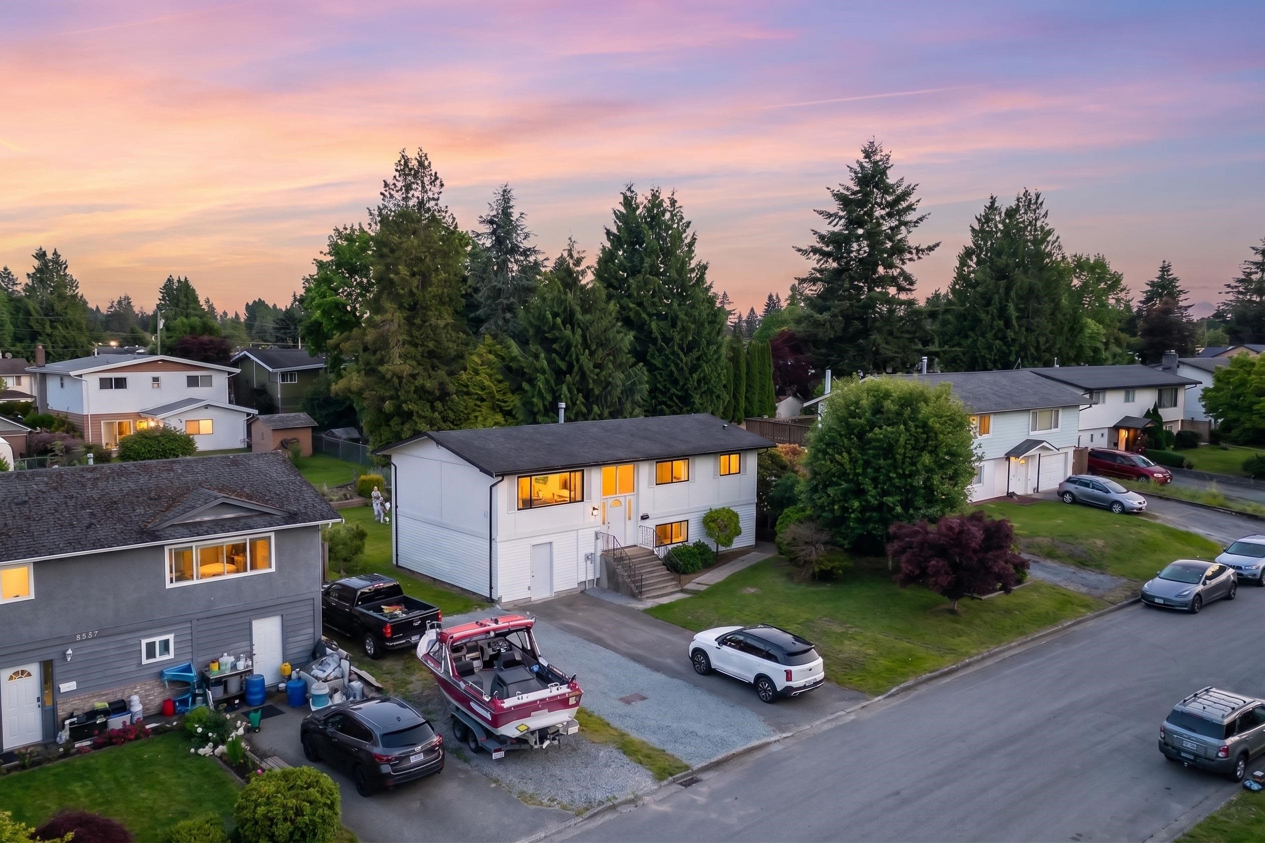 8237 Viola Place, Mission
