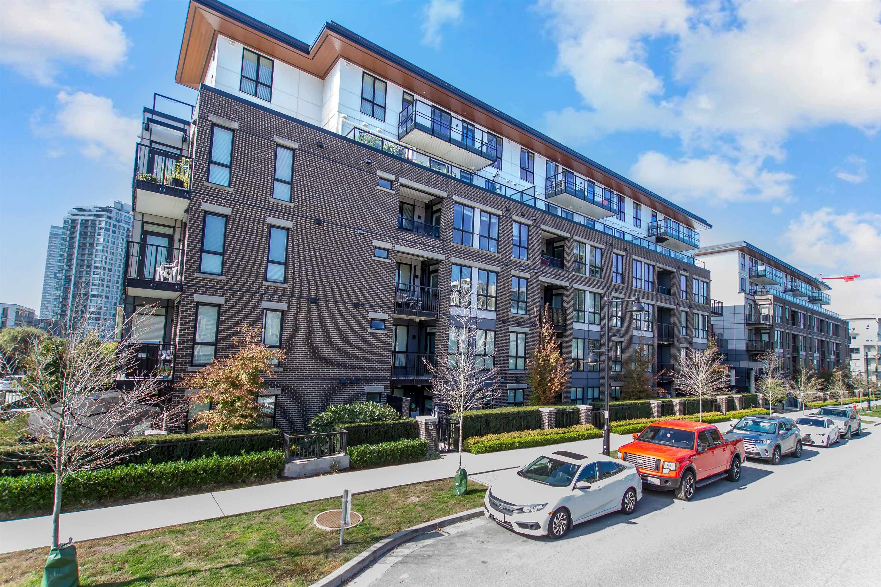 411 - 750 Dogwood Street, Coquitlam