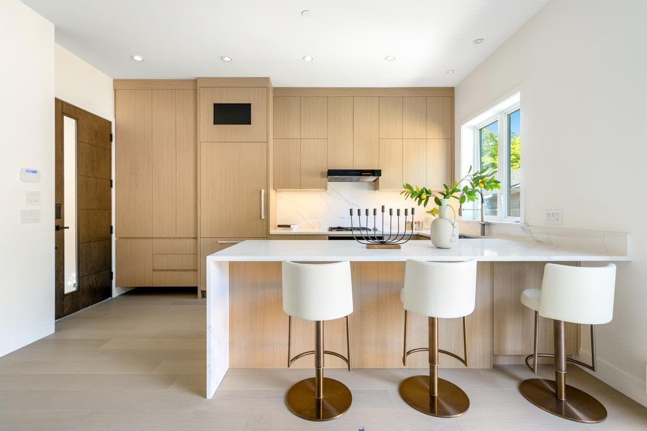 2 - 3771 W King Edward Avenue, Vancouver