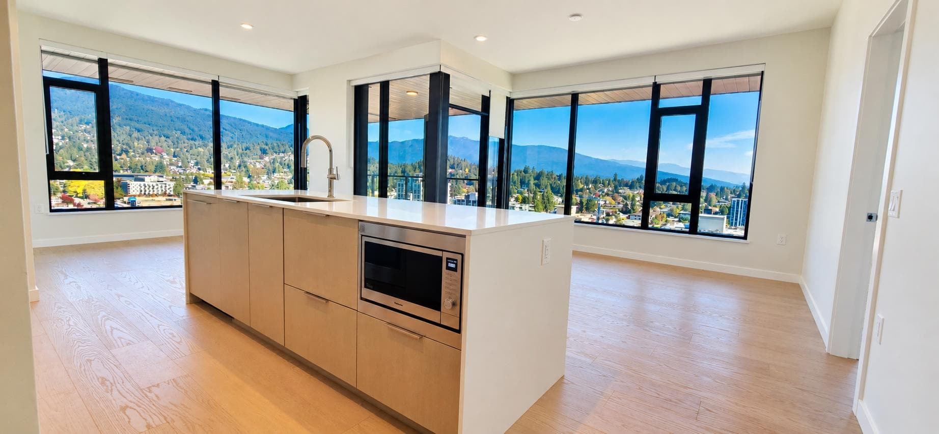 2103 - 128 W 15th Street, North Vancouver