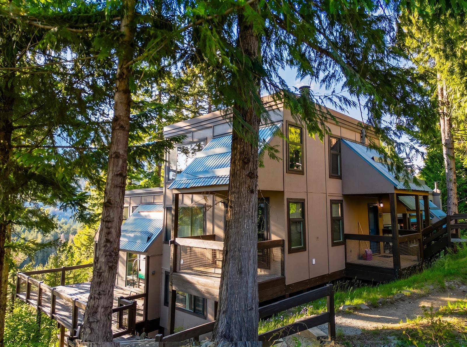 15 - 2400 Cavendish Way, Whistler