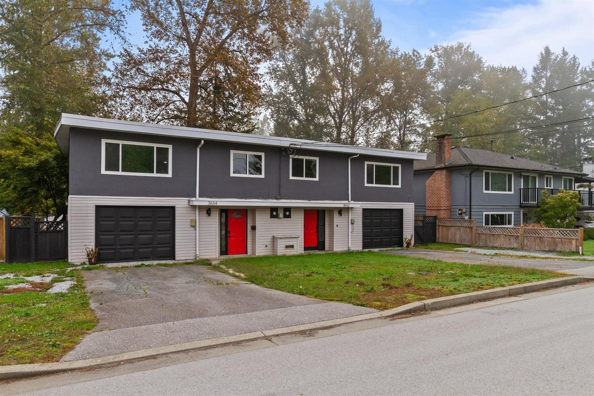 3652 - 3654 St. Thomas Street, Port Coquitlam