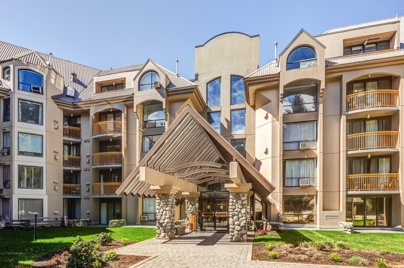 404 - 4809 Spearhead Drive, Whistler