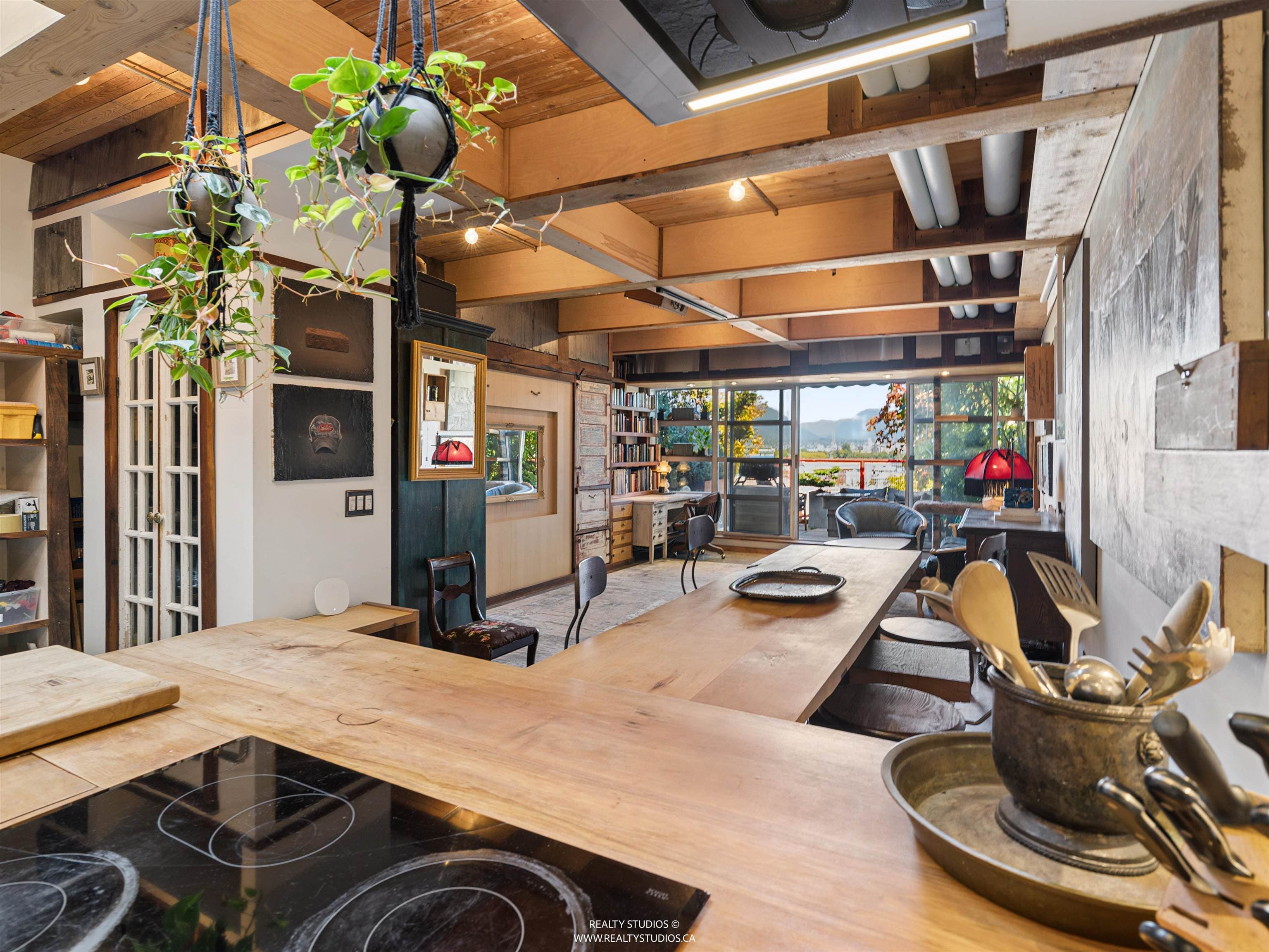 418 - 350 E 2nd Avenue, Vancouver