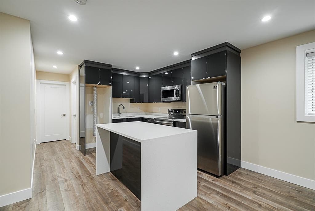 Basement - 17XX Howard Avenue, Burnaby