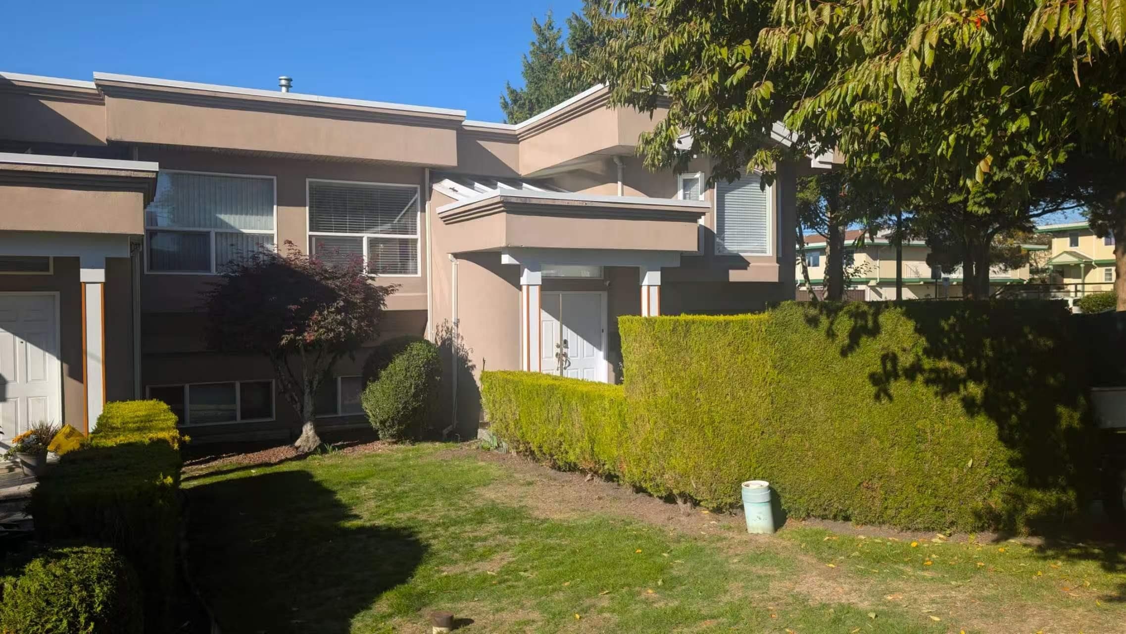 5227 Chesham Street, Burnaby
