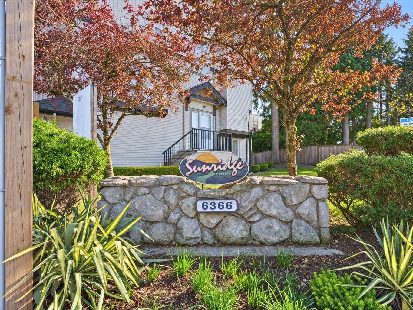37 - 6366 126 Street, Surrey