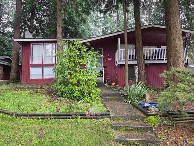 11124 Lyon Road, Delta