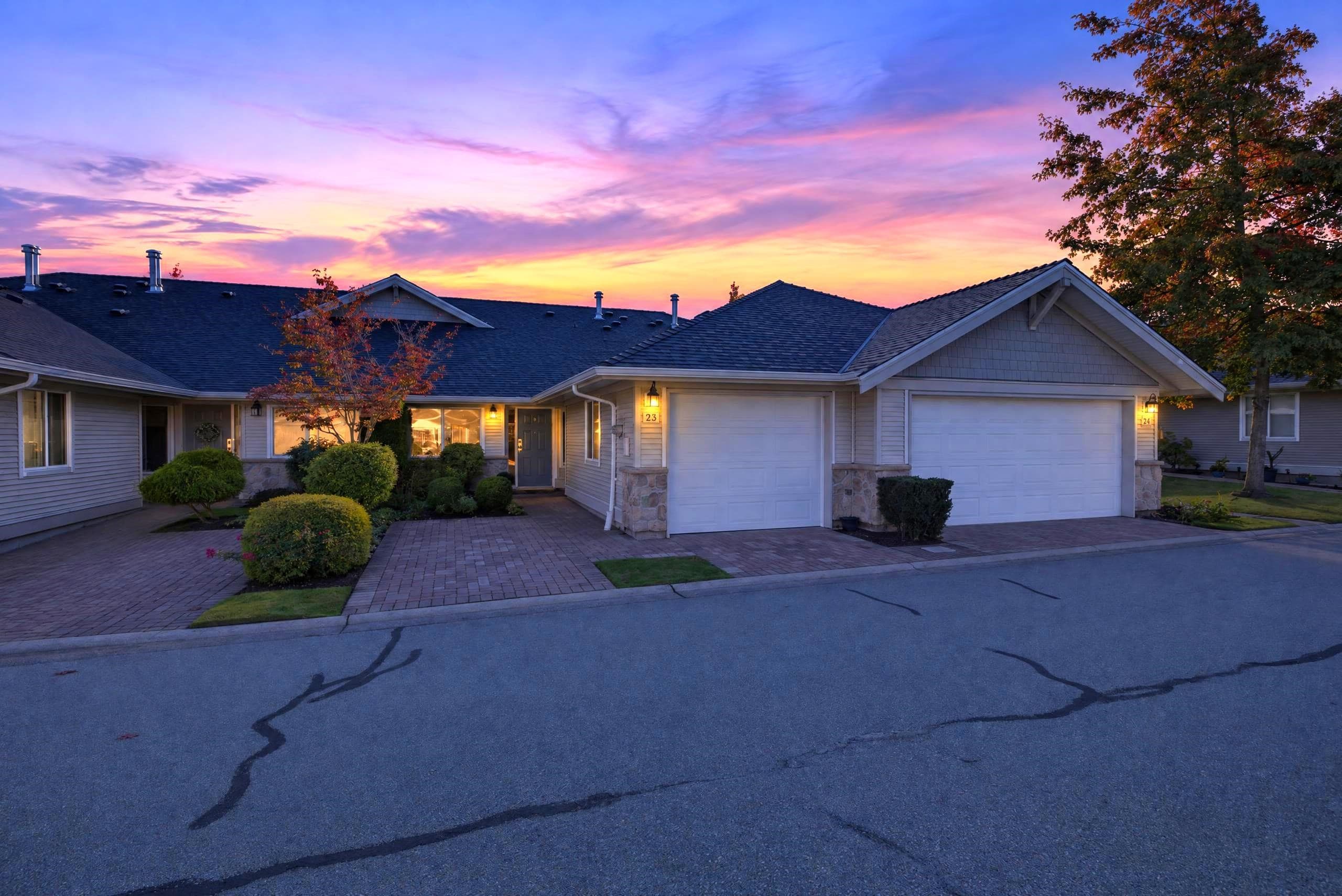 23 - 17516 4 Avenue, Surrey