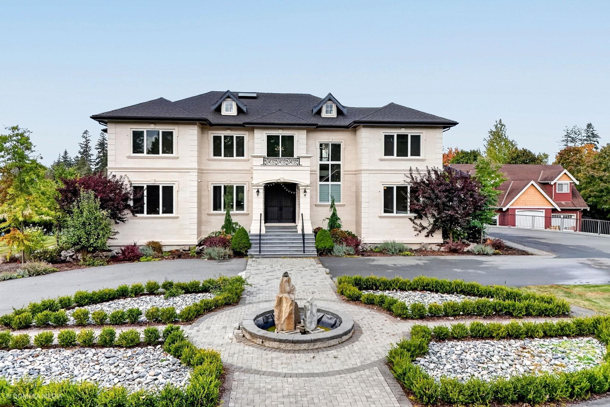 25029 30 Avenue, Langley
