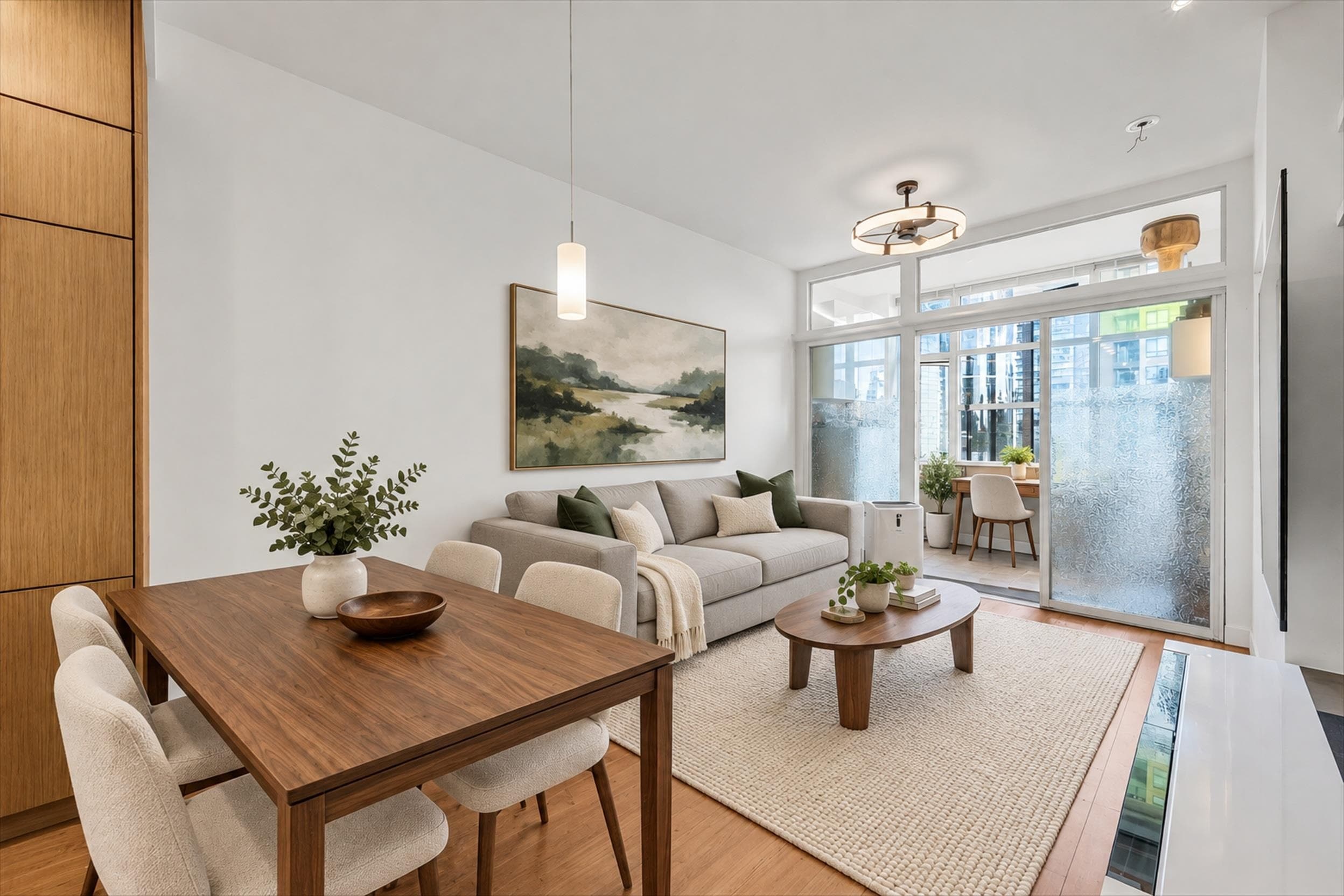 1002 - 1205 Howe Street, Vancouver