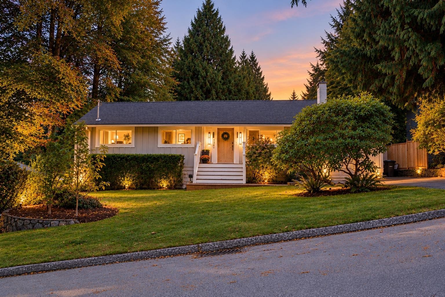 1361 E 15th Street, North Vancouver