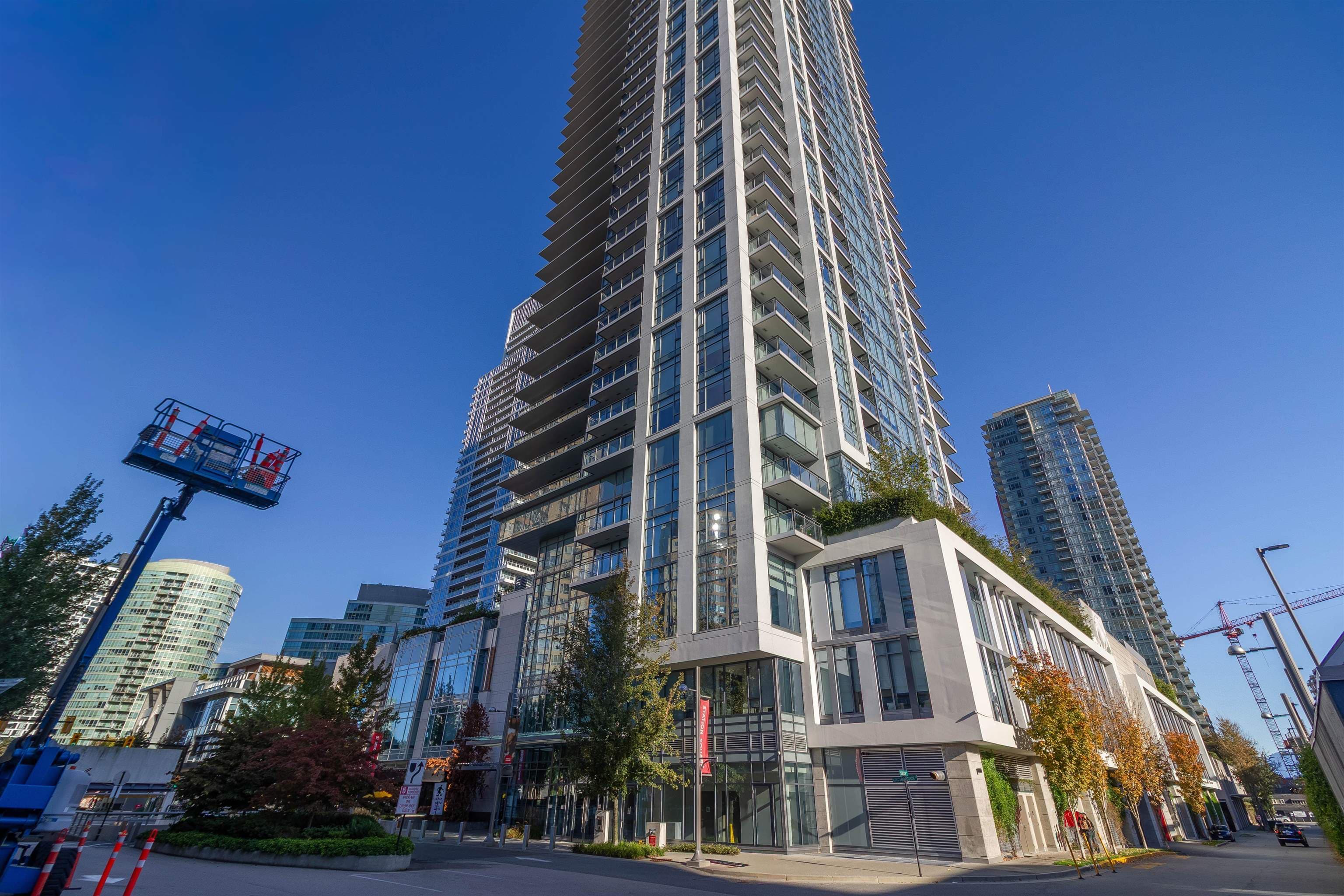 506 - 6098 Station Street, Burnaby