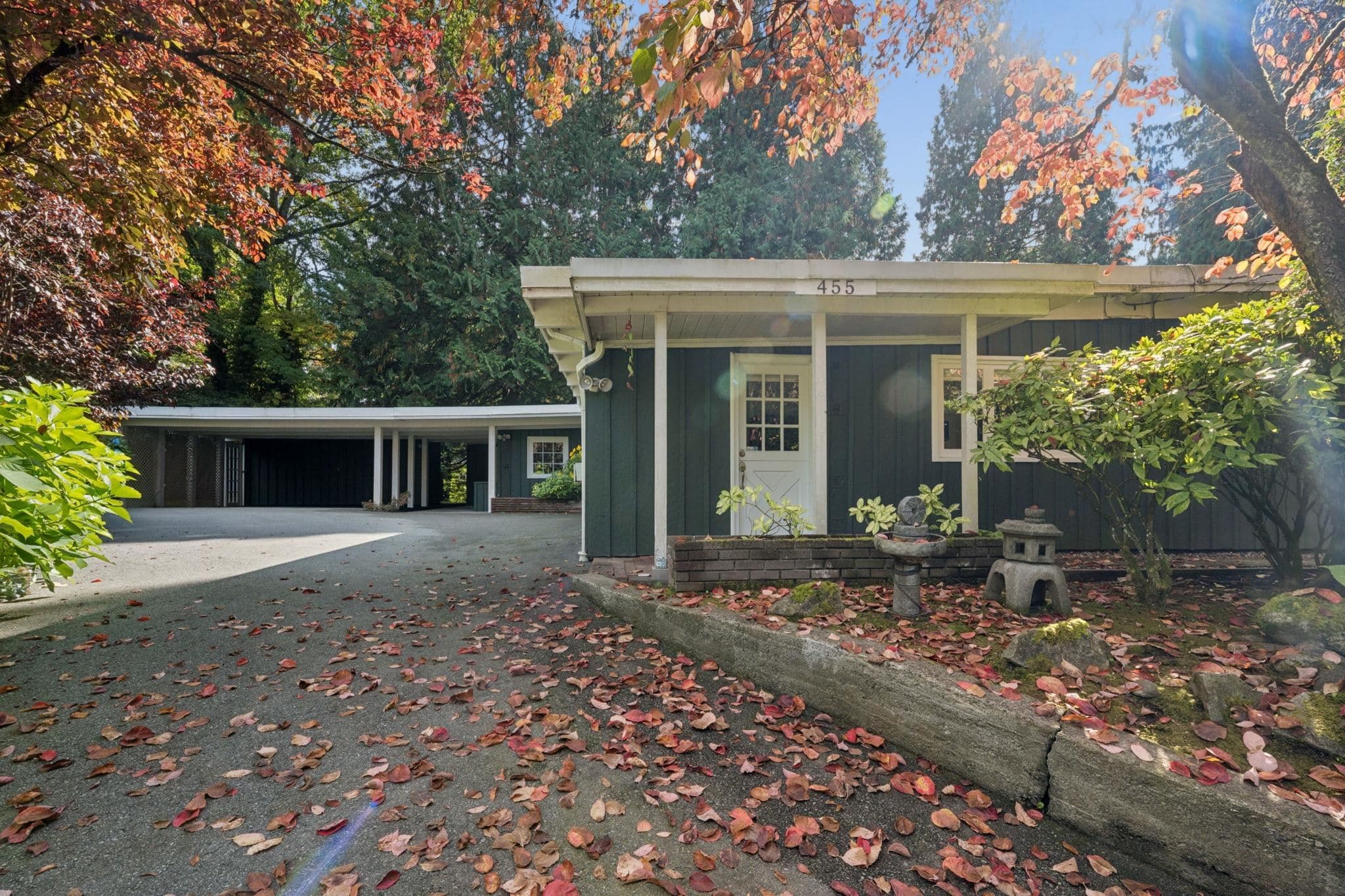 455 Macbeth Crescent, West Vancouver