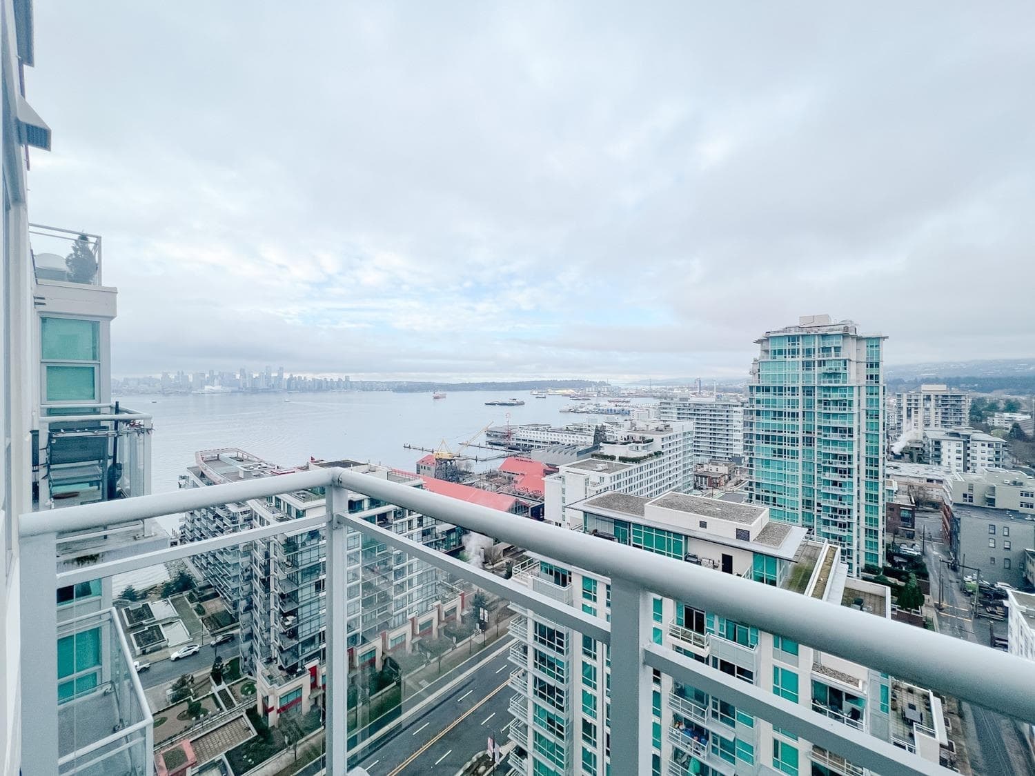 2107 - 188 E Esplanade Avenue, North Vancouver
