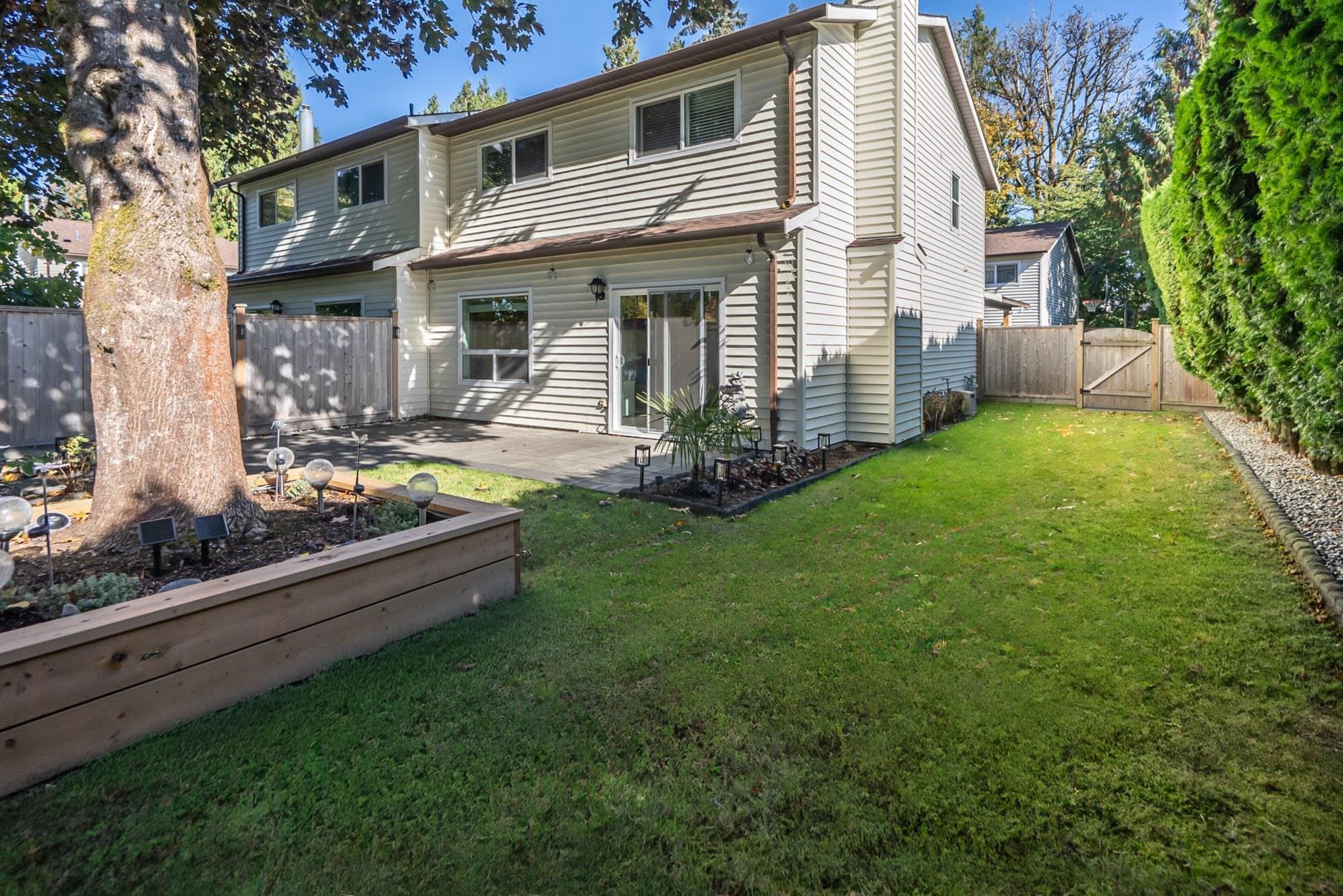 8 - 4840 207 Street, Langley