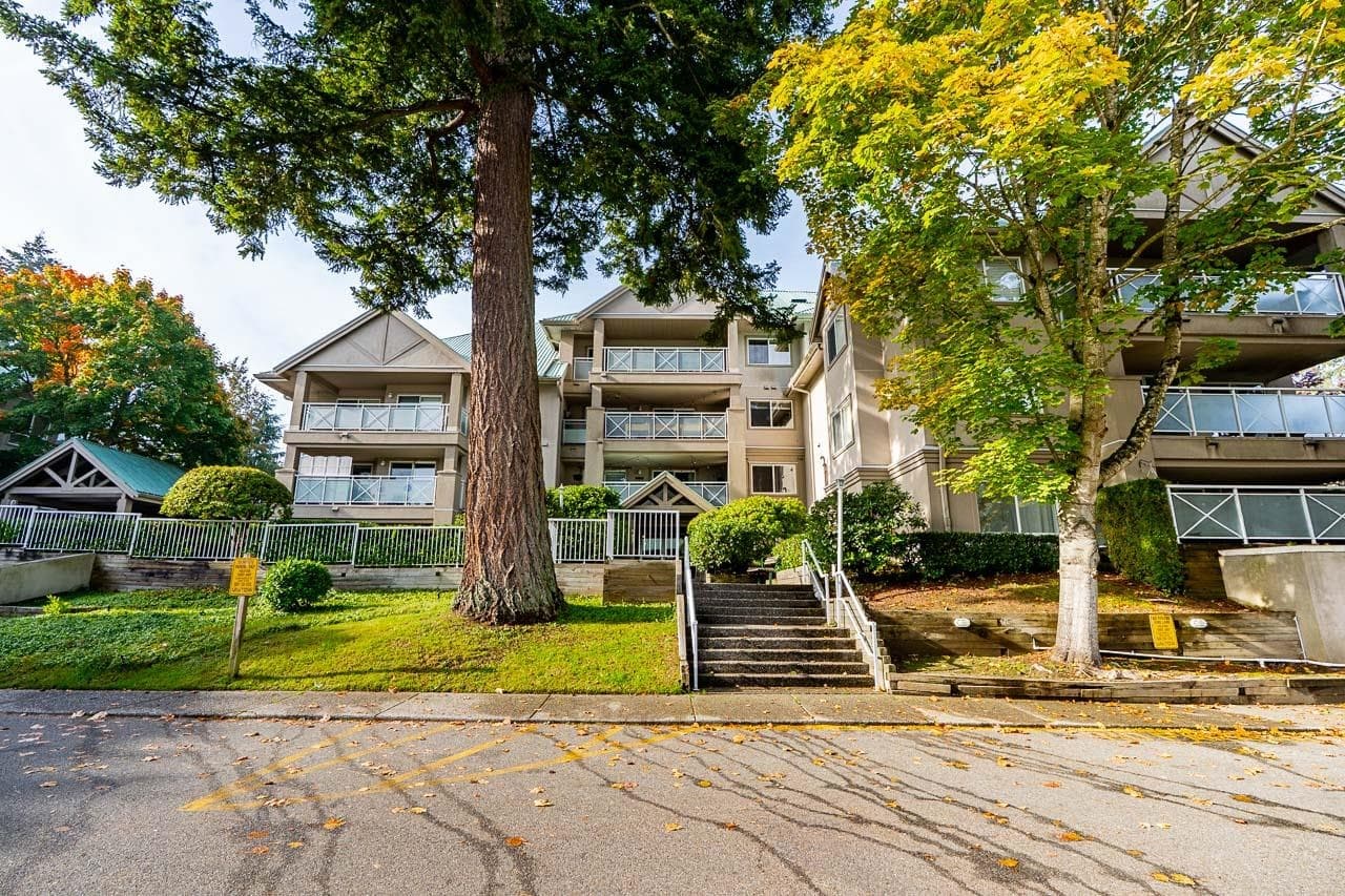 202 - 15130 29a Avenue, Surrey