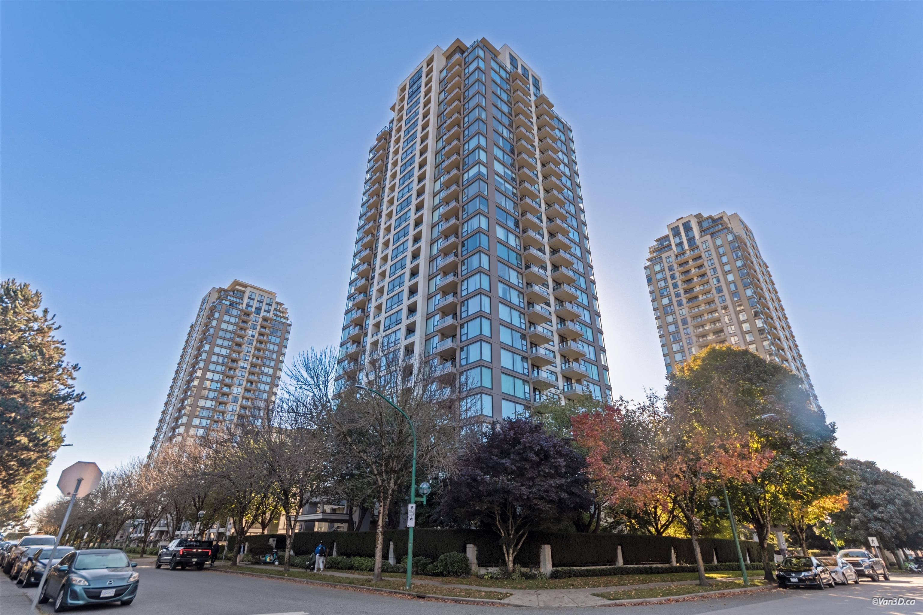 1601 - 7108 Collier Street, Burnaby