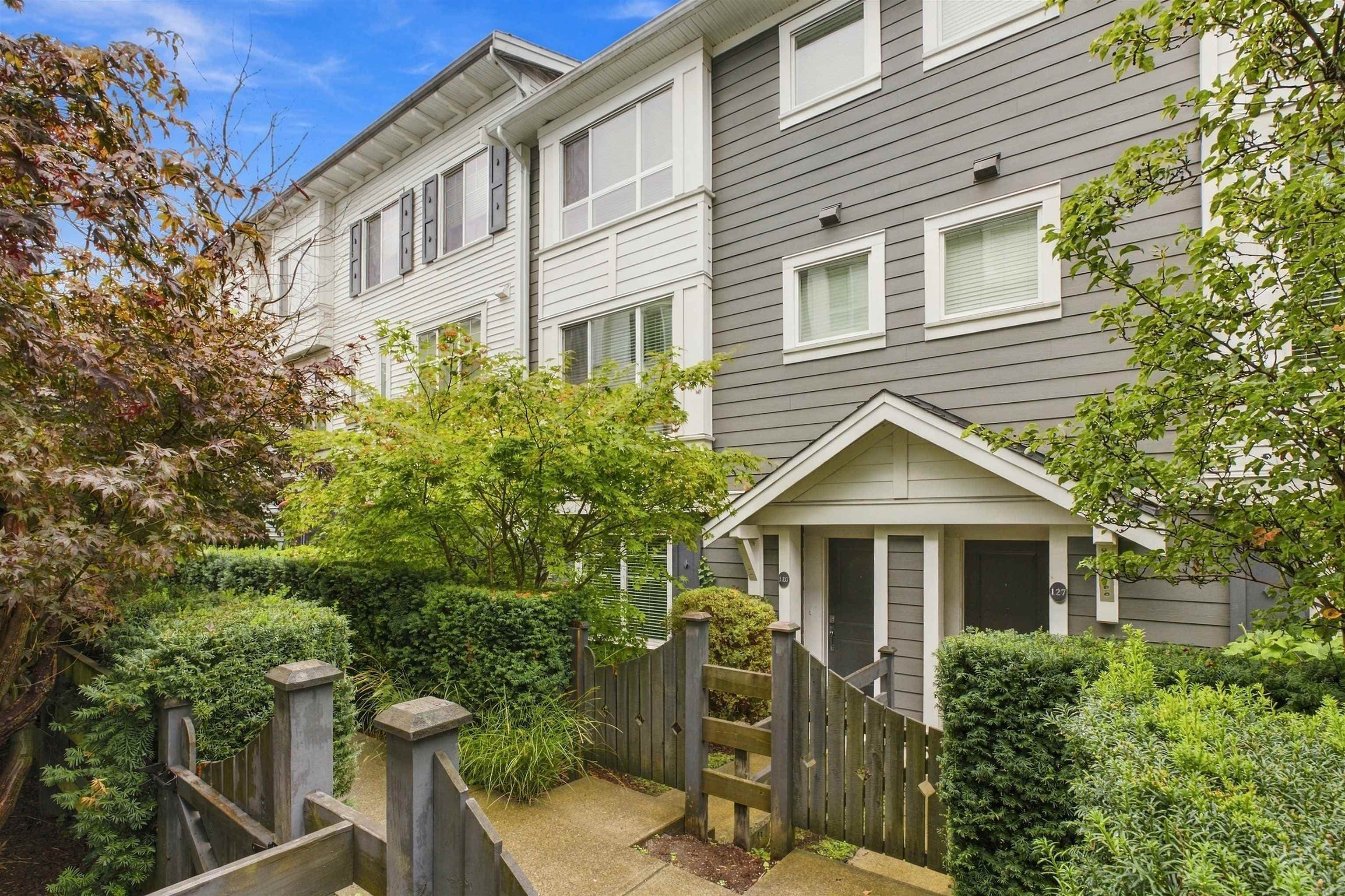 128 - 15230 Guildford Drive, Surrey