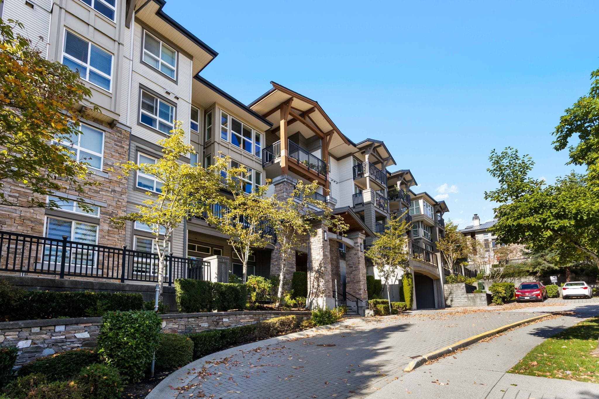512 - 1330 Genest Way, Coquitlam