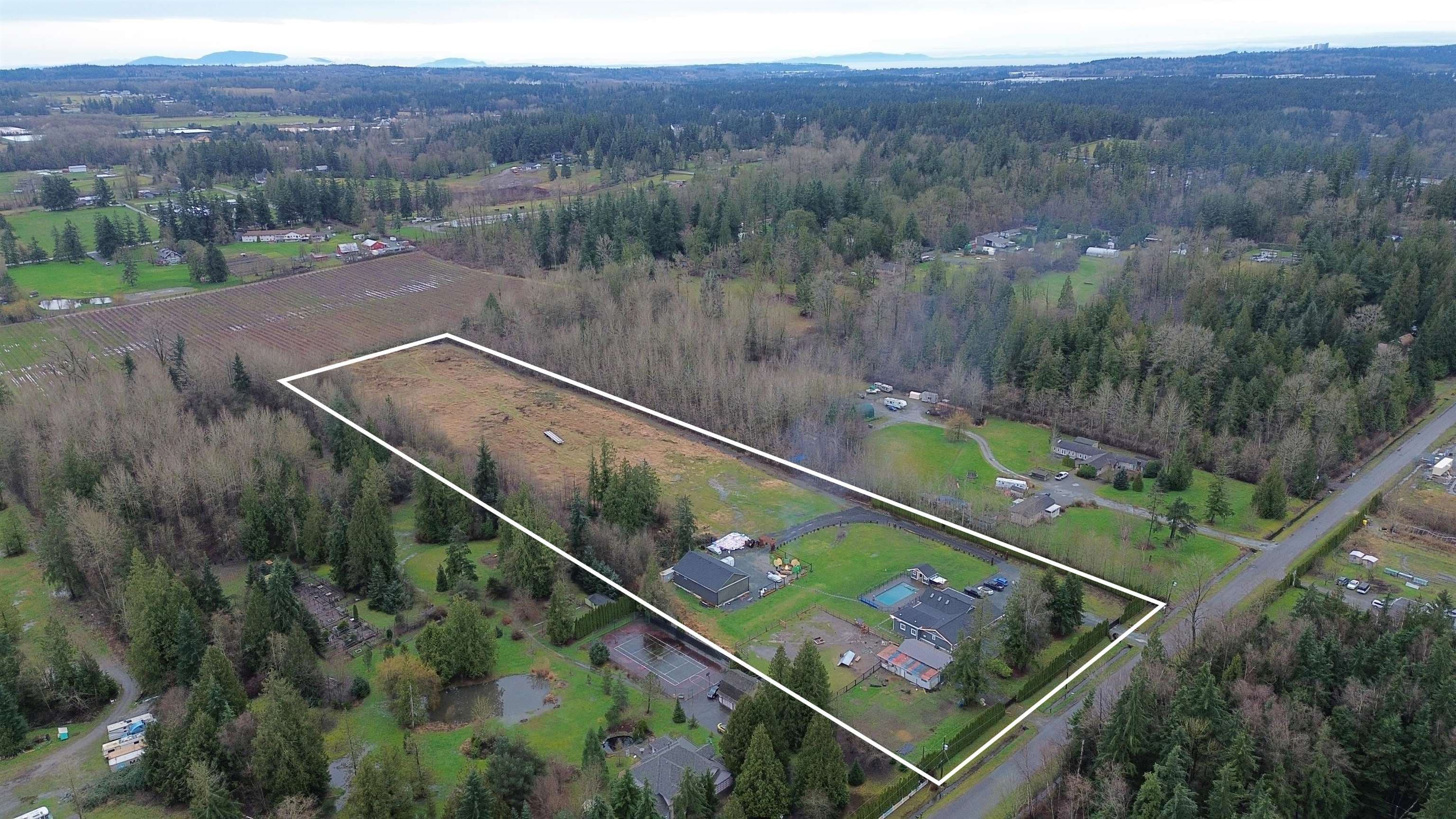 21298 36 Avenue, Langley