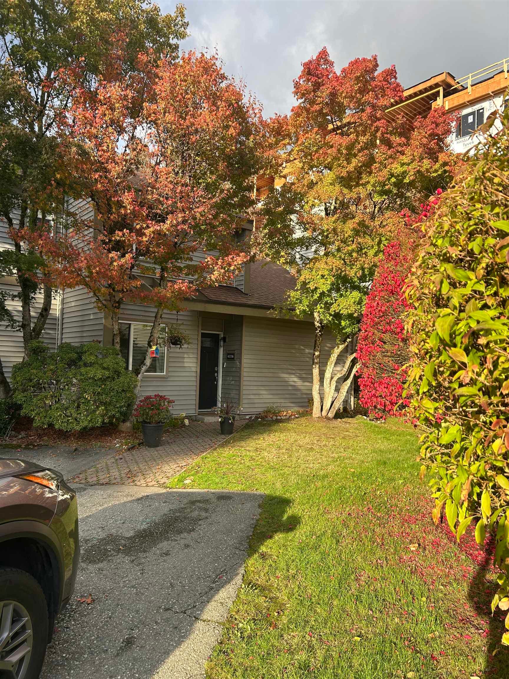 6276 W Greenside Drive, Surrey