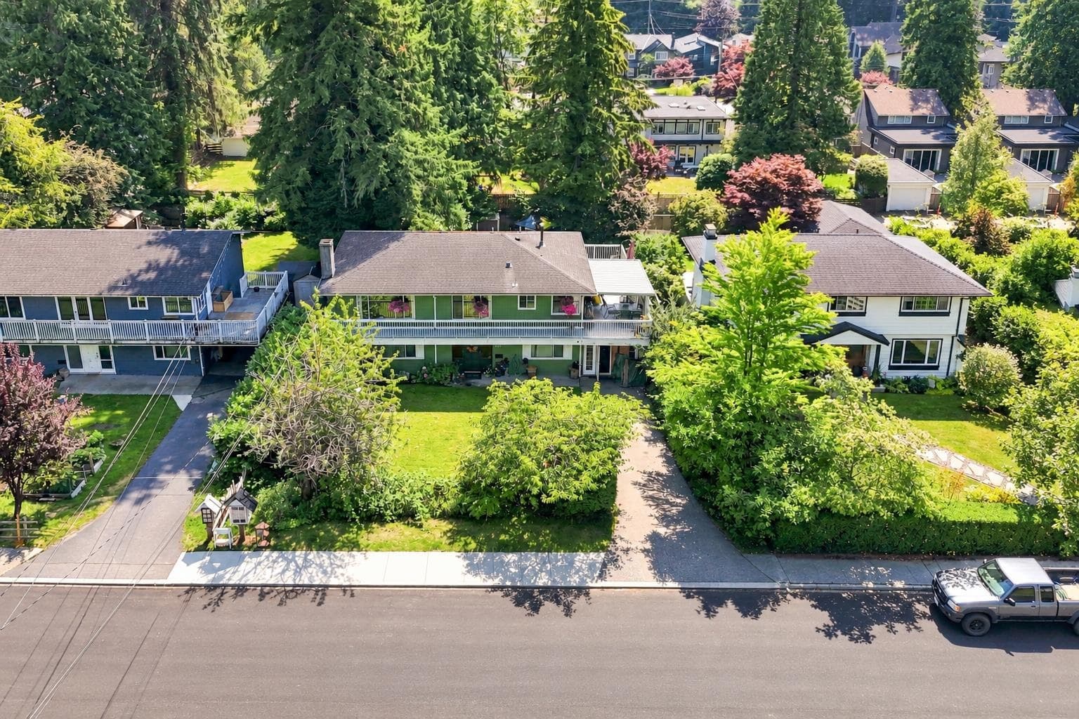 1033 Clements Avenue, North Vancouver