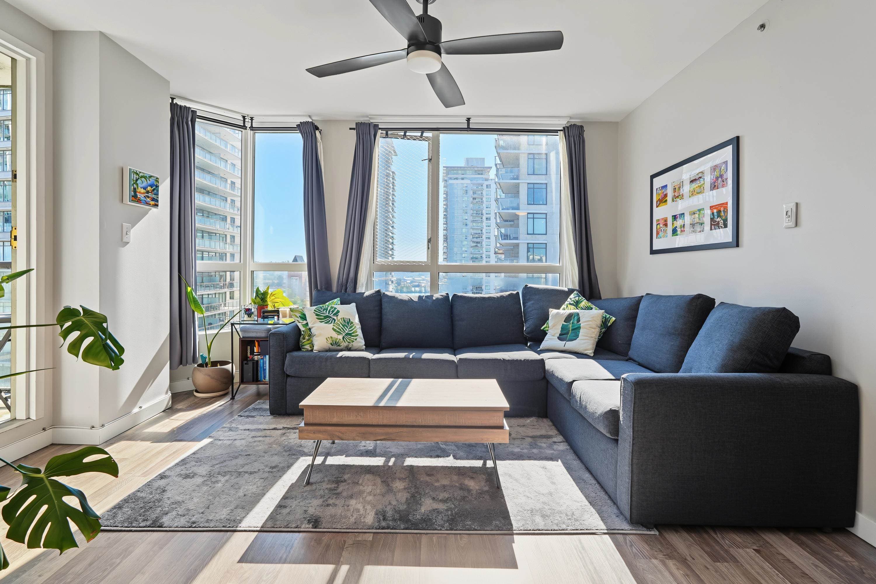 1105 - 55 Tenth Street, New Westminster