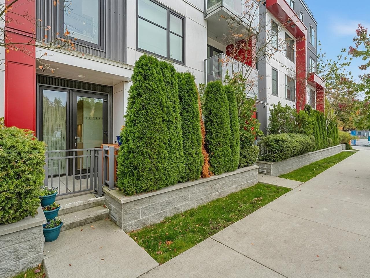 104 - 108 E 35th Avenue, Vancouver