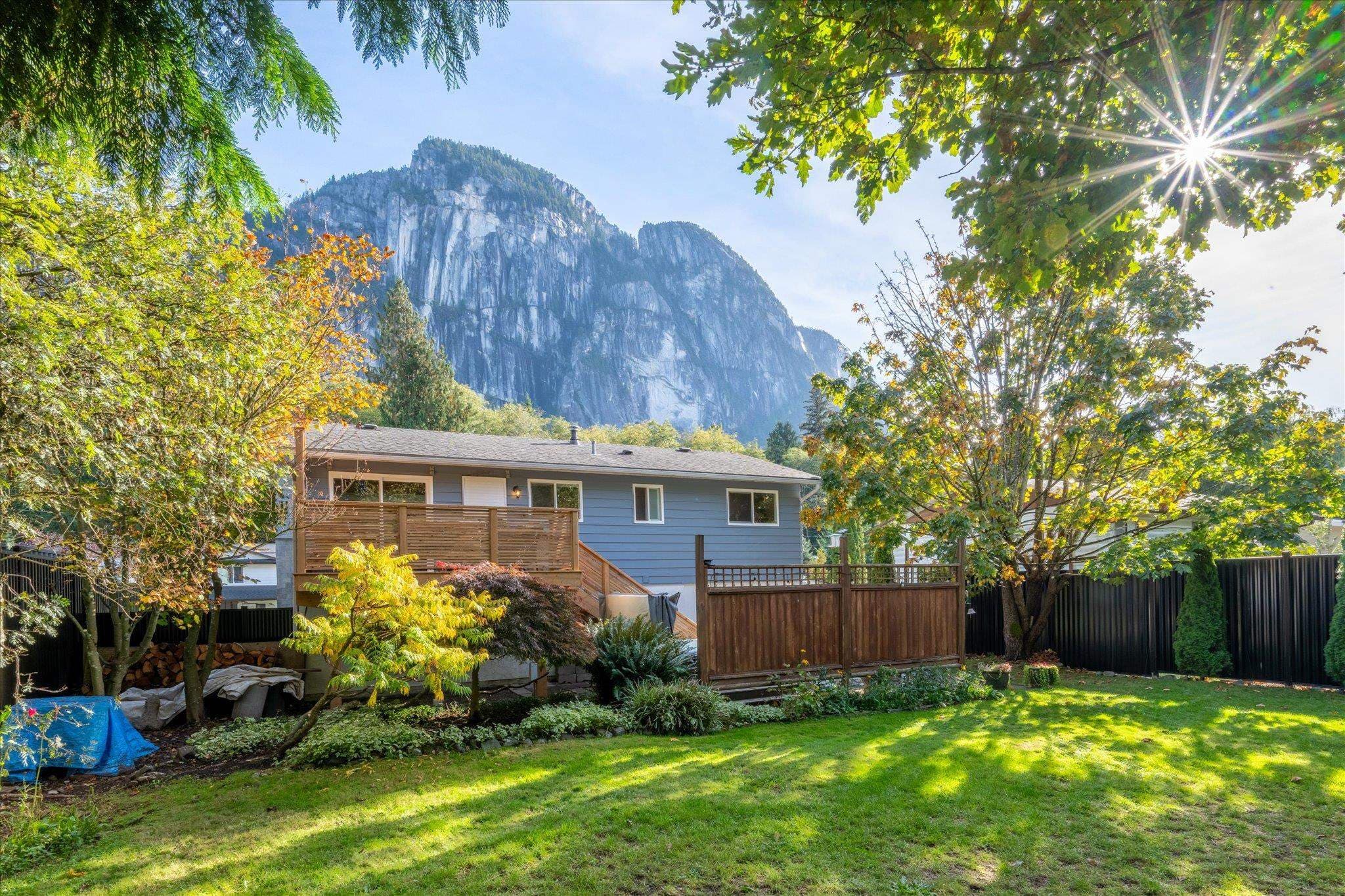 37963 Magnolia Crescent, Squamish