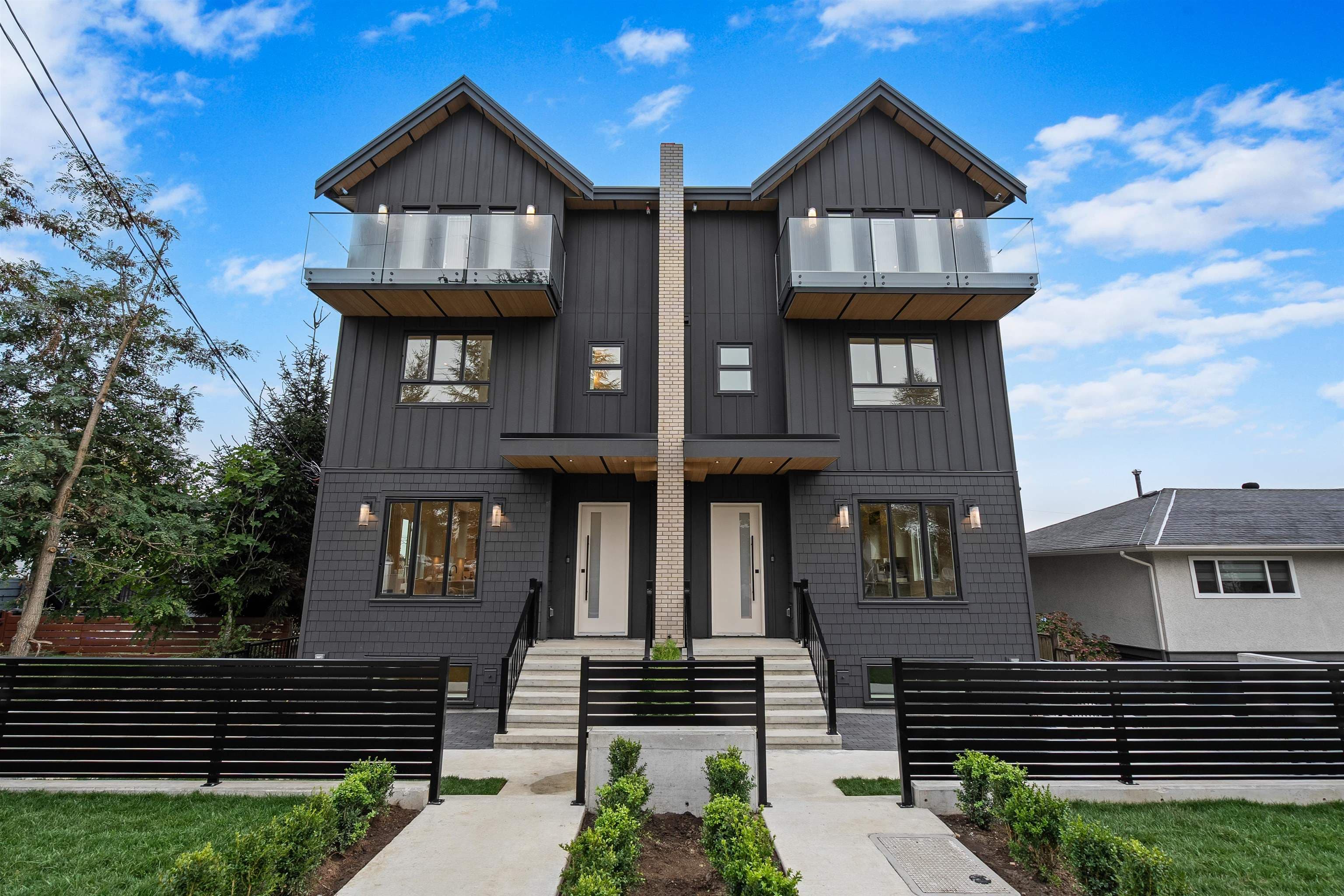 1 - 1060 Stratford Avenue, Burnaby