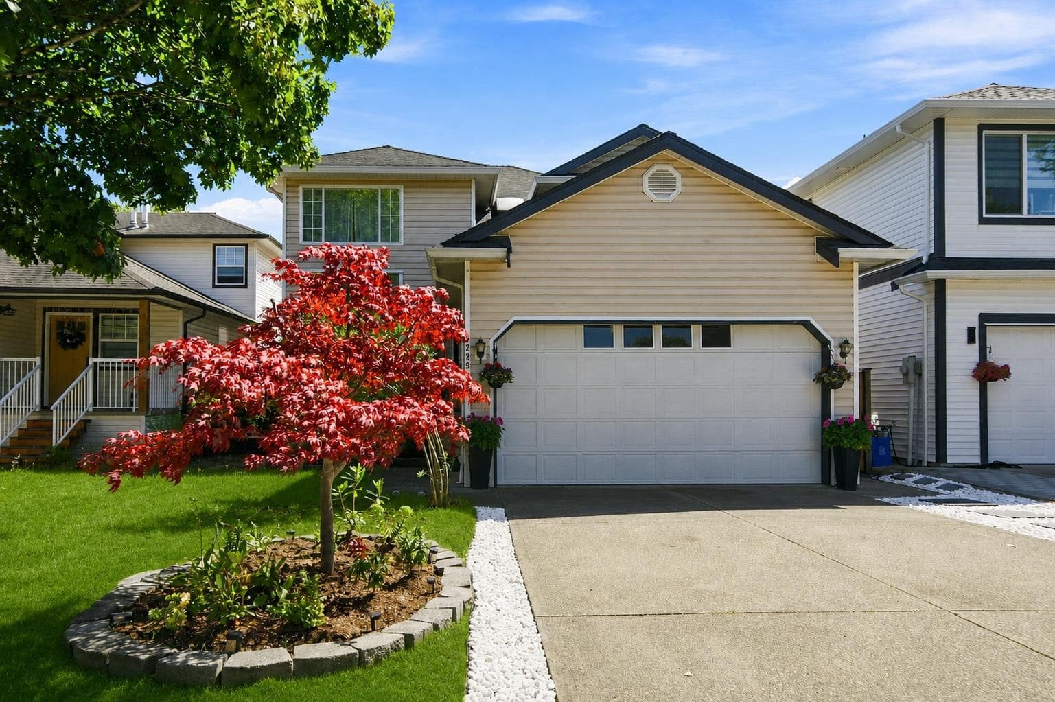 22291 Garratt Drive, Richmond