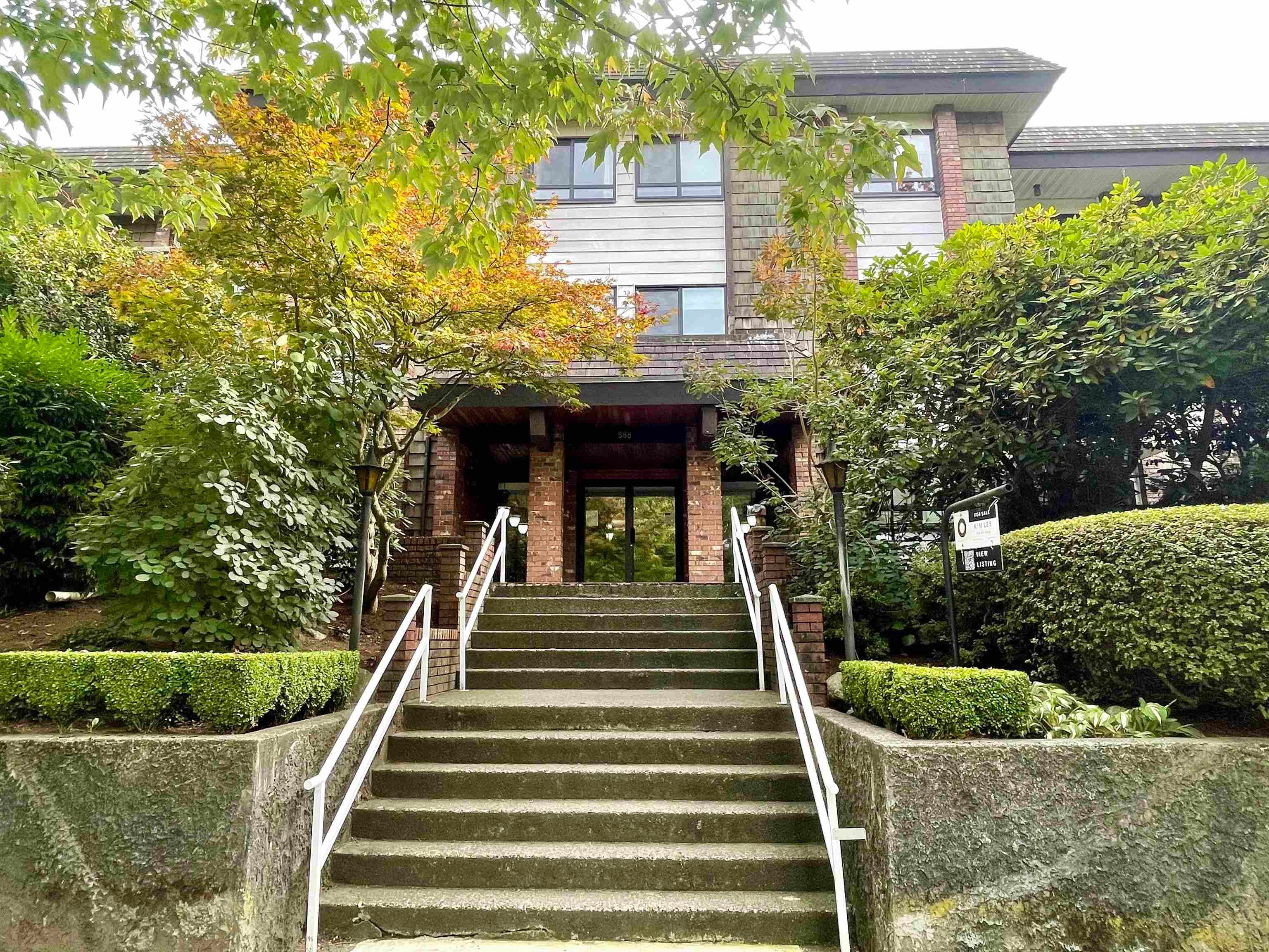 348 - 588 E 5th Avenue, Vancouver