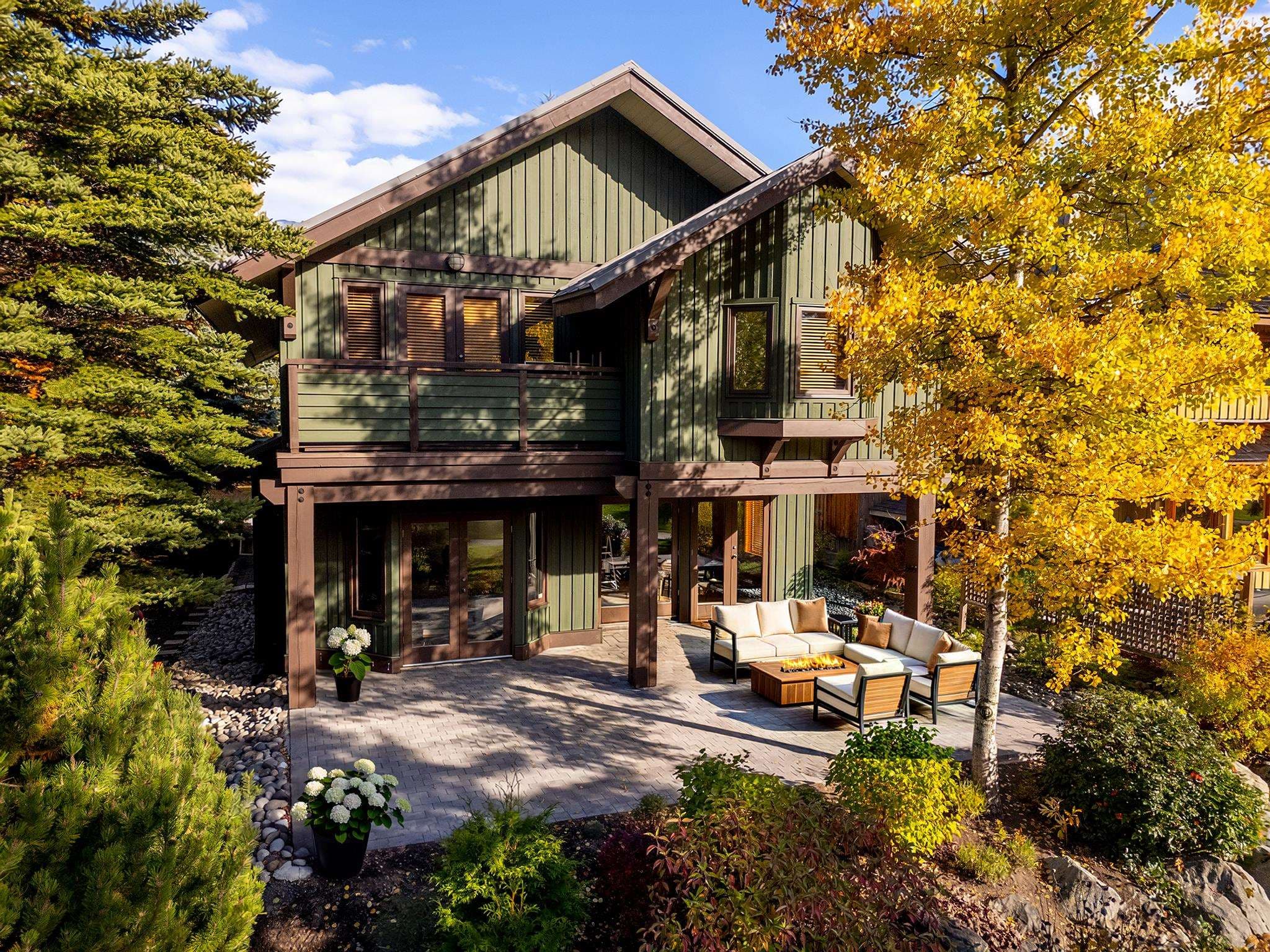 8107 Muirfield Crescent, Whistler