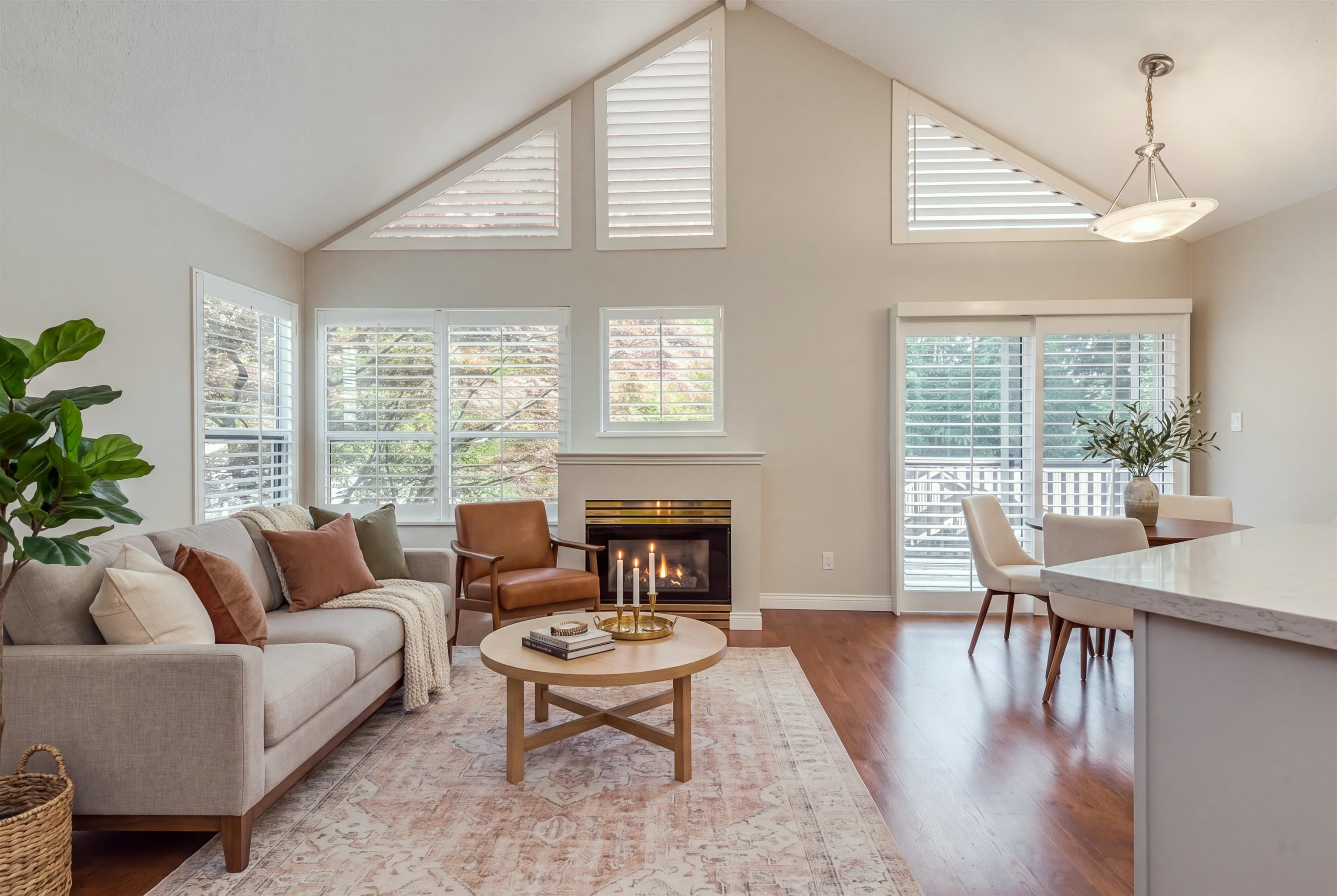 29 - 4055 Indian River Drive, North Vancouver