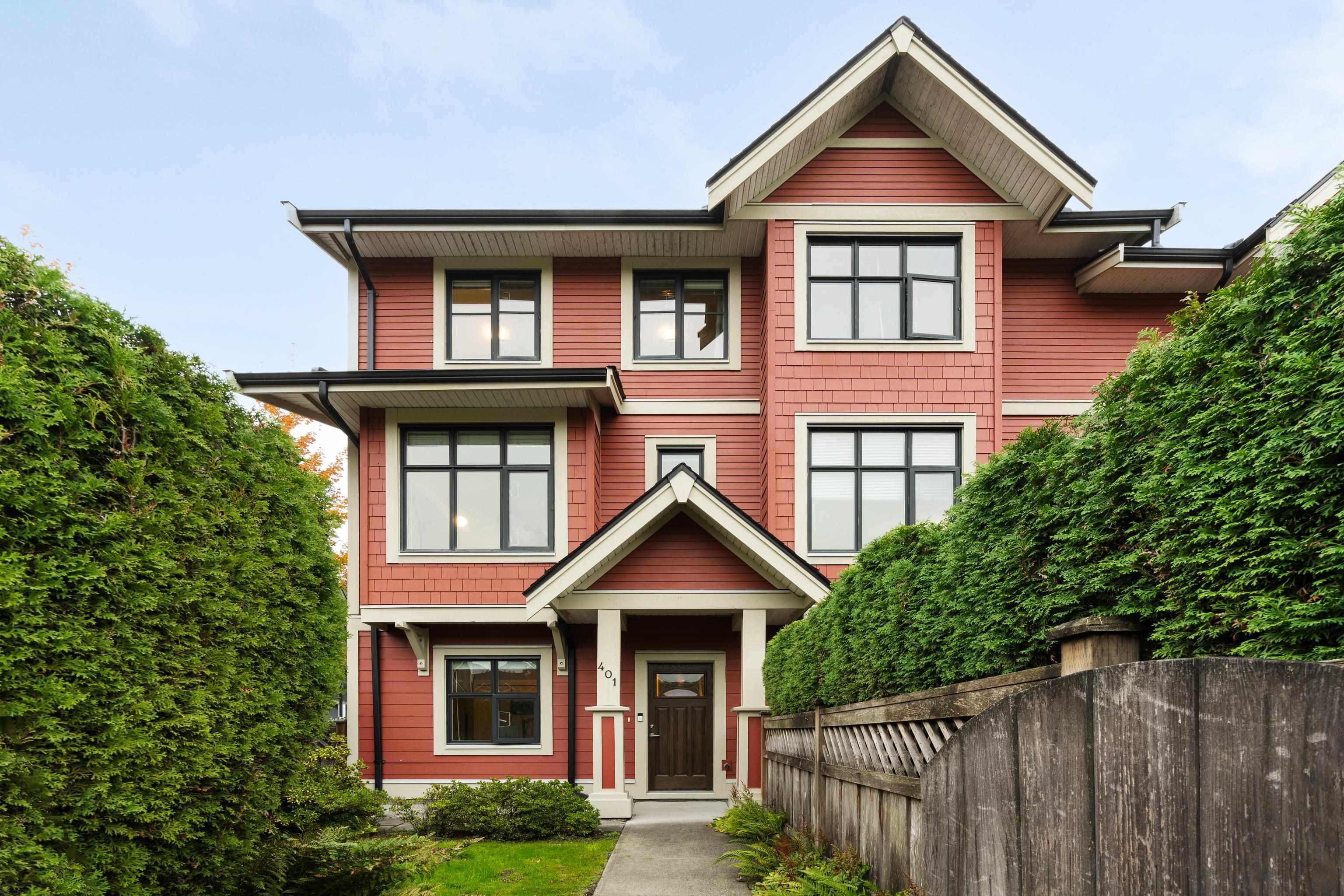 401 - 8485 New Haven Close, Burnaby