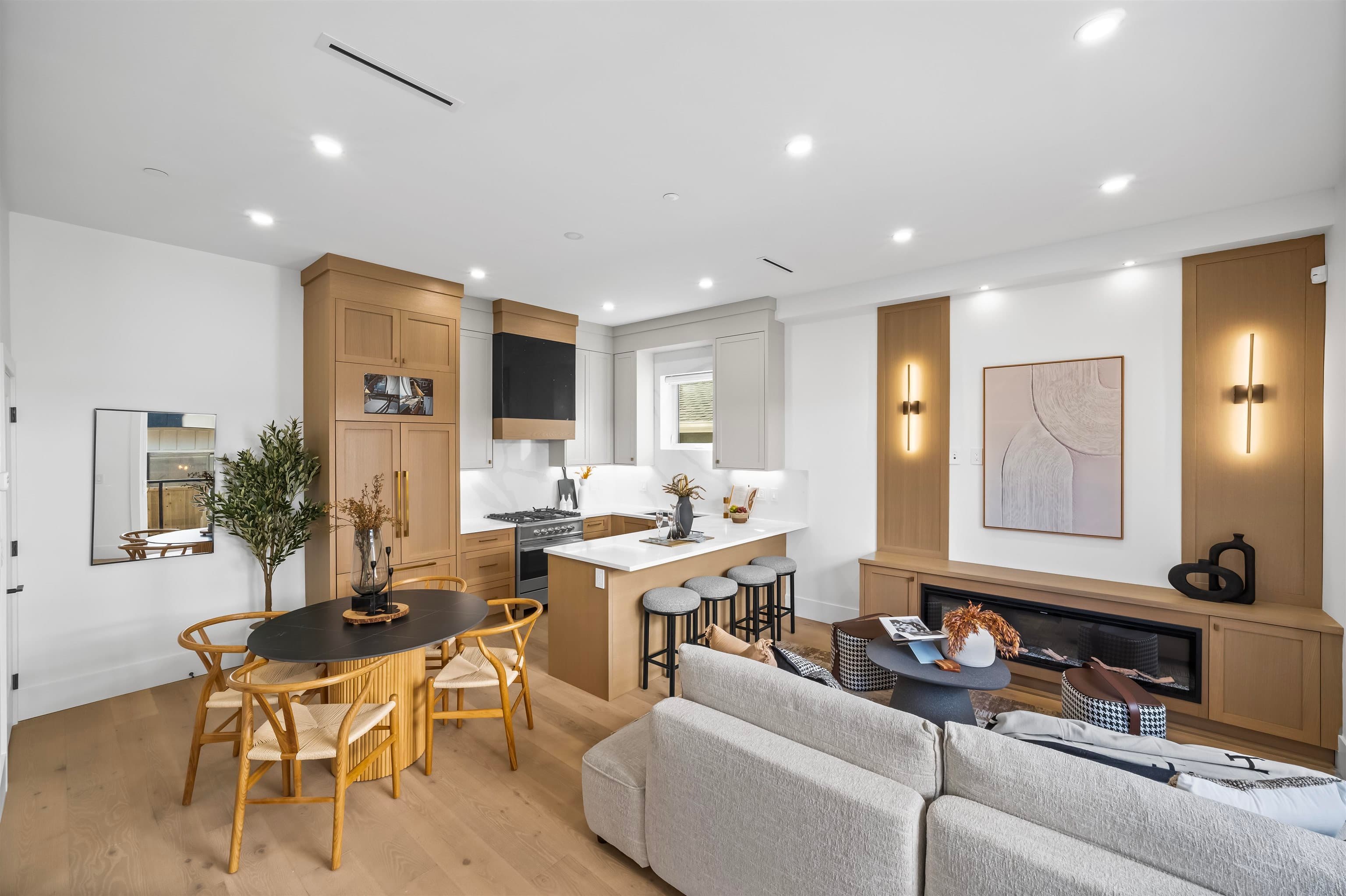 2712 Kitchener Street, Vancouver