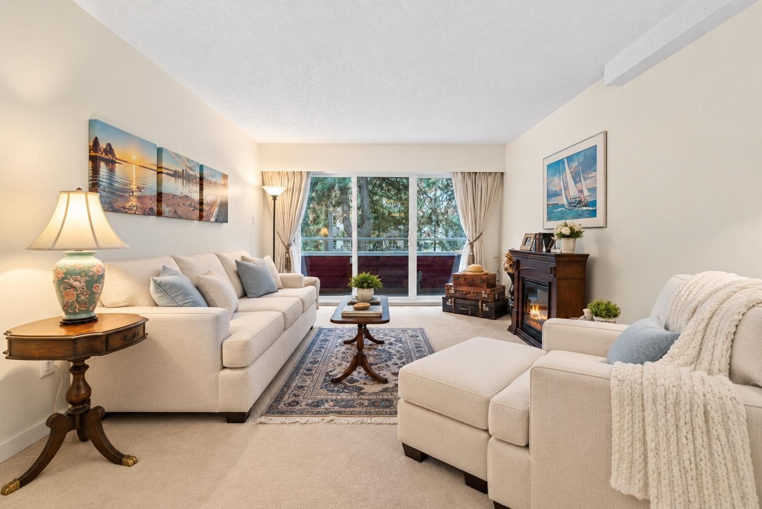 206 - 250 W 1st Street, North Vancouver