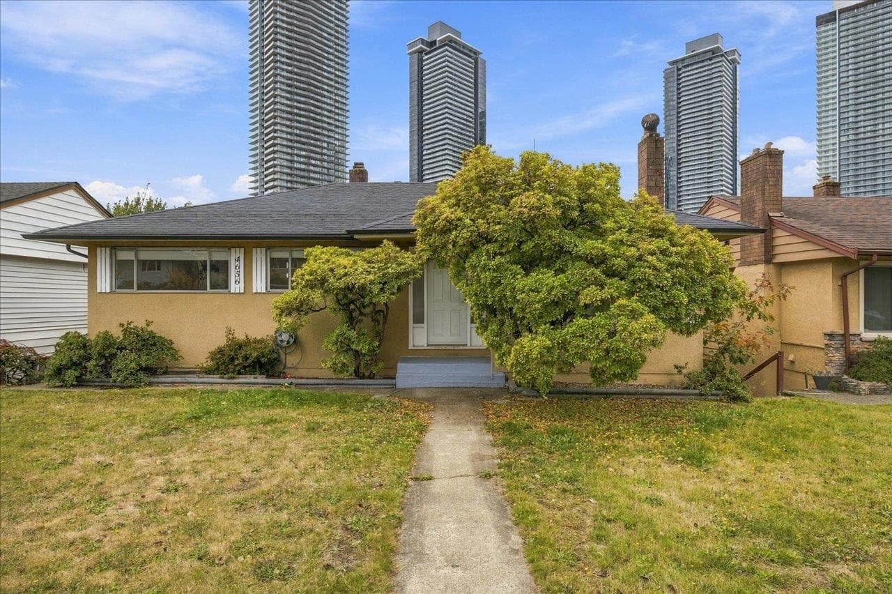 4656 Brentlawn Drive, Burnaby