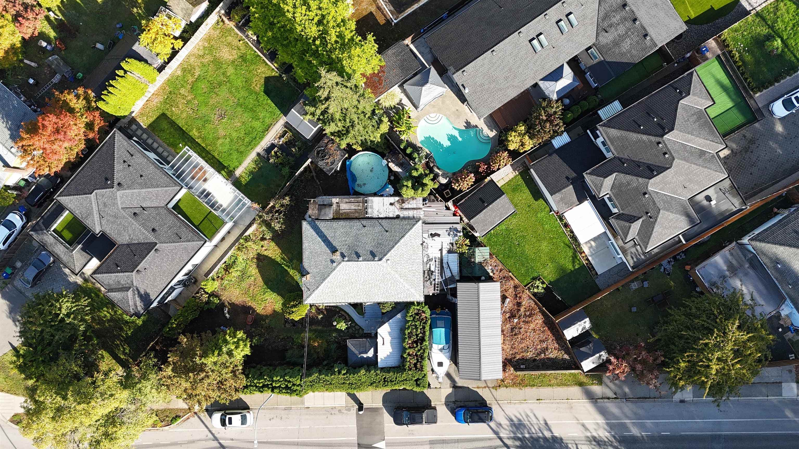12585 100 Avenue, Surrey