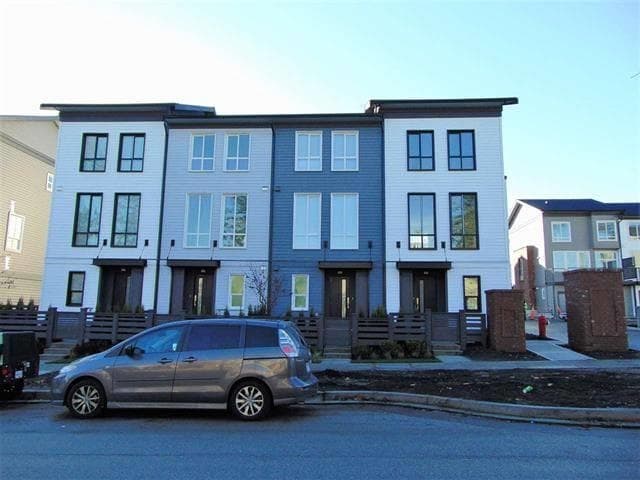 15828 27 Ave, Surrey